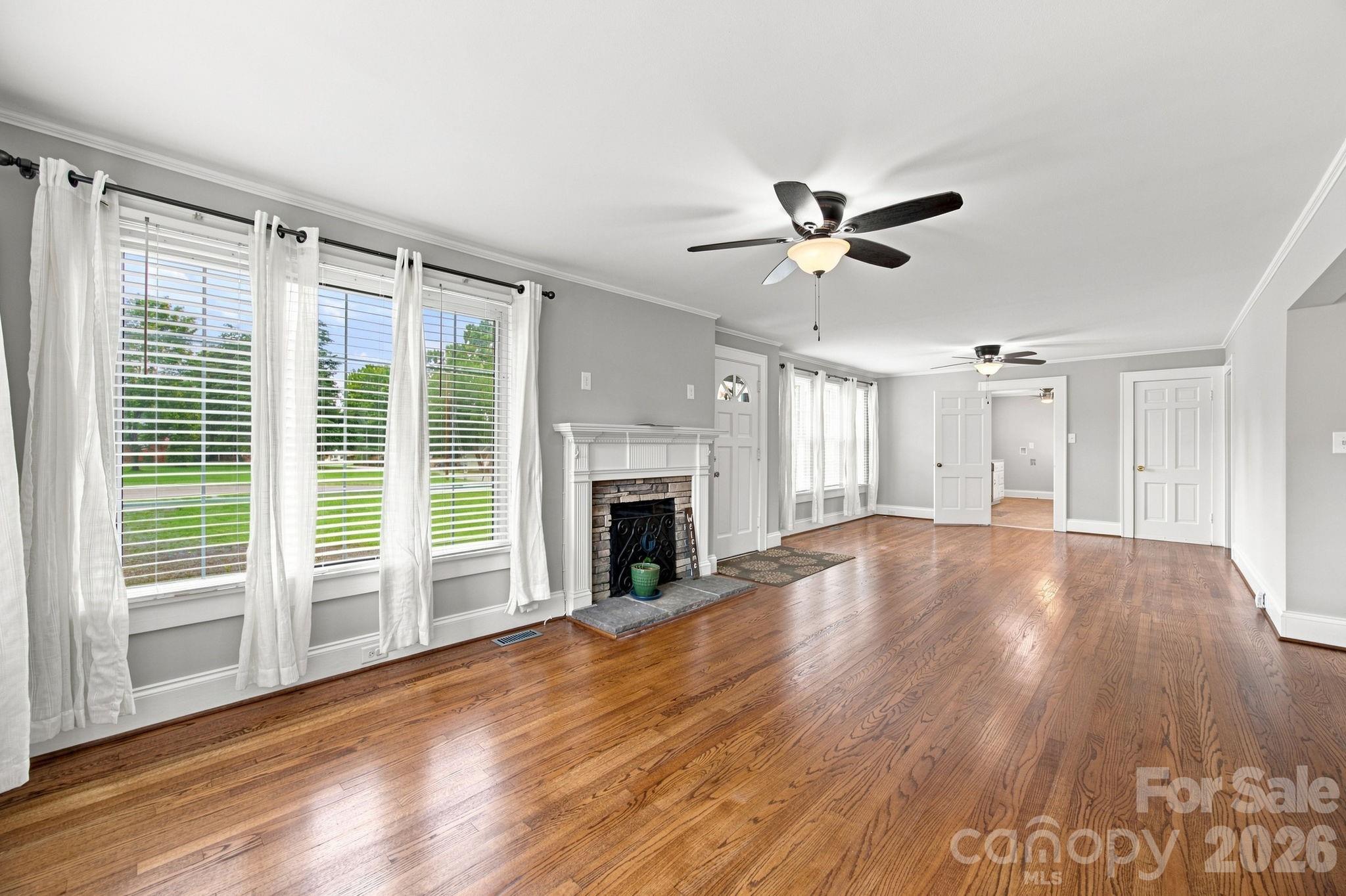 403 W Peeler Street Property Photo 10