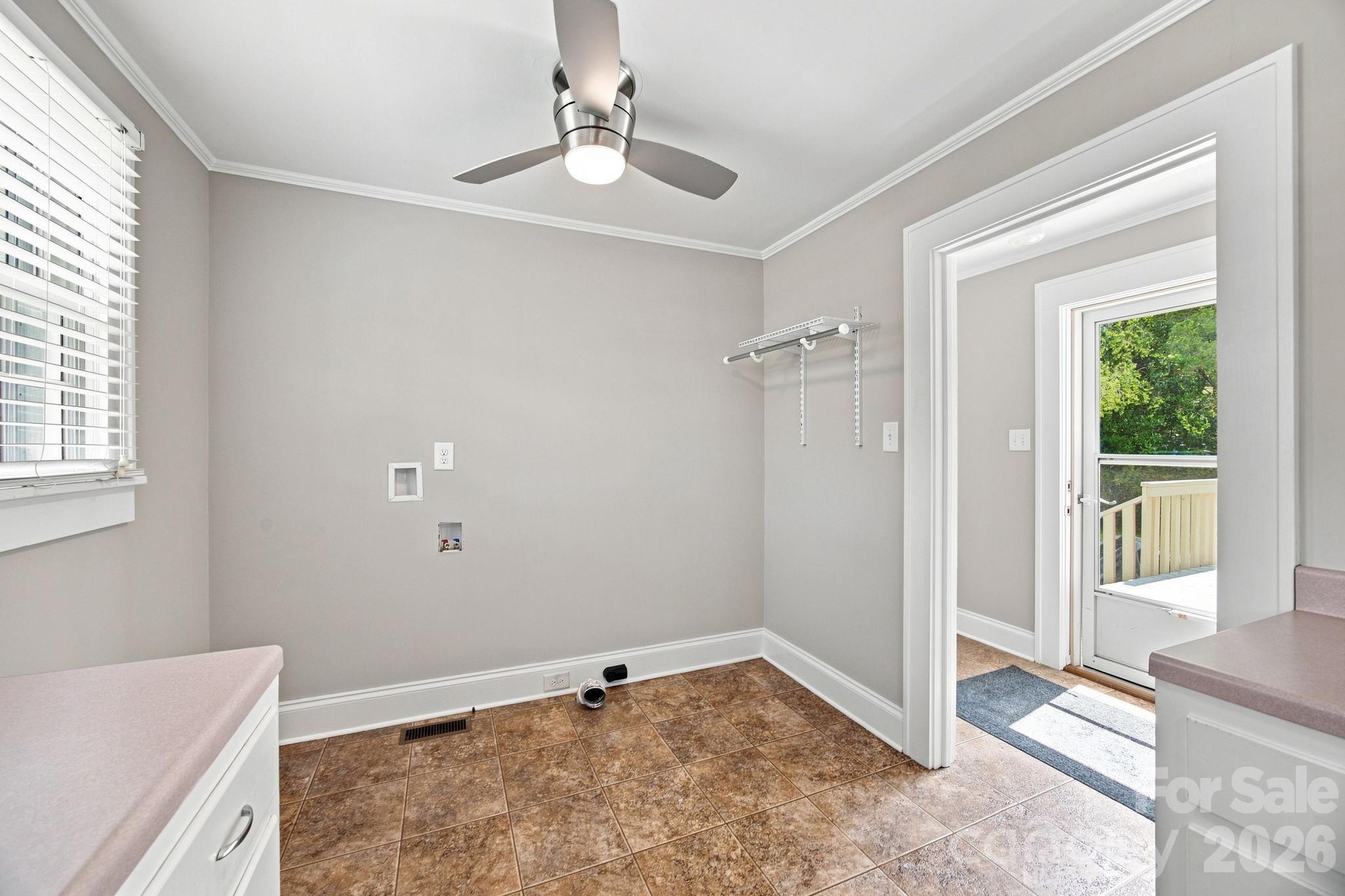 403 W Peeler Street Property Photo 18