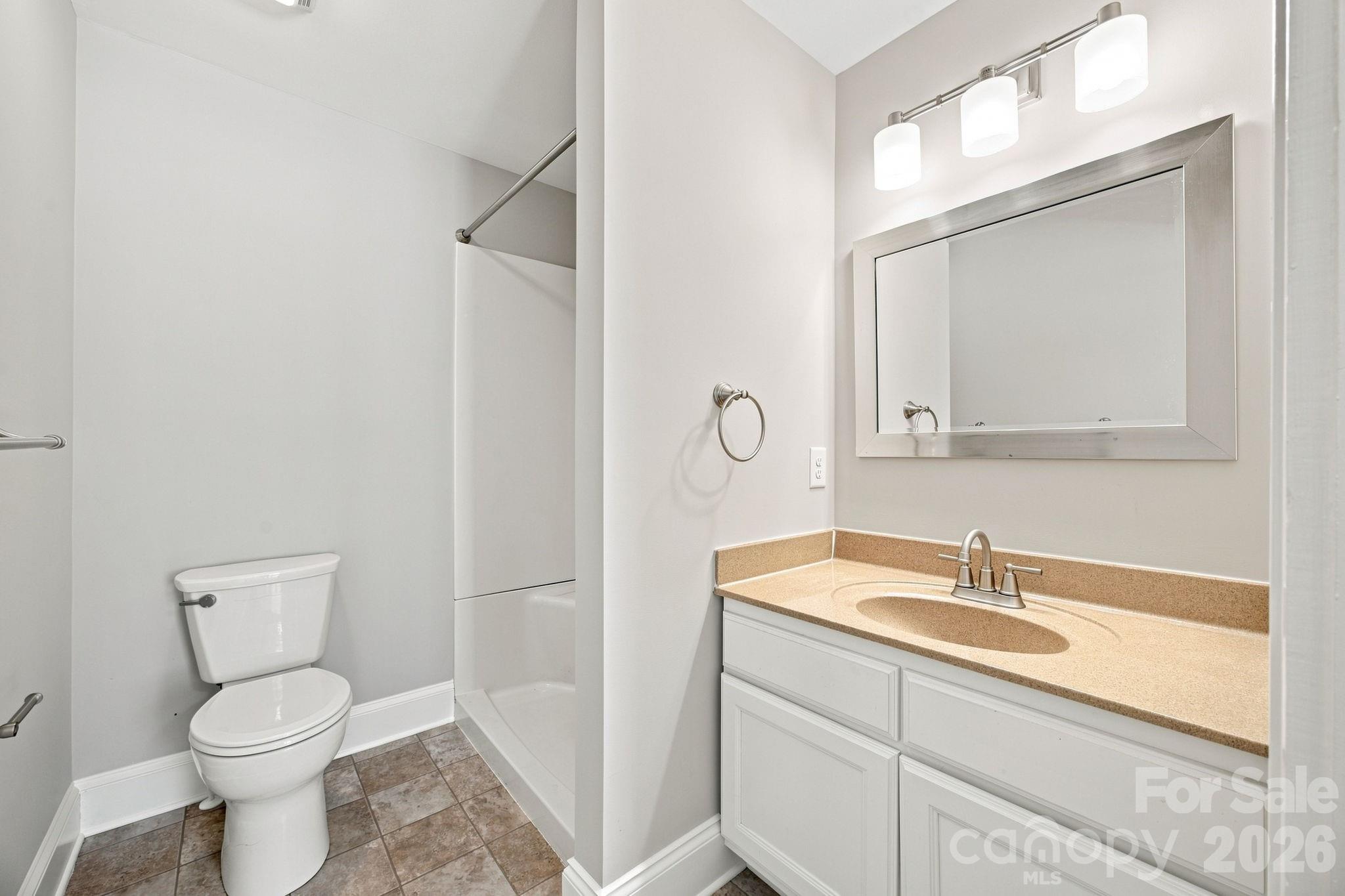 403 W Peeler Street Property Photo 22
