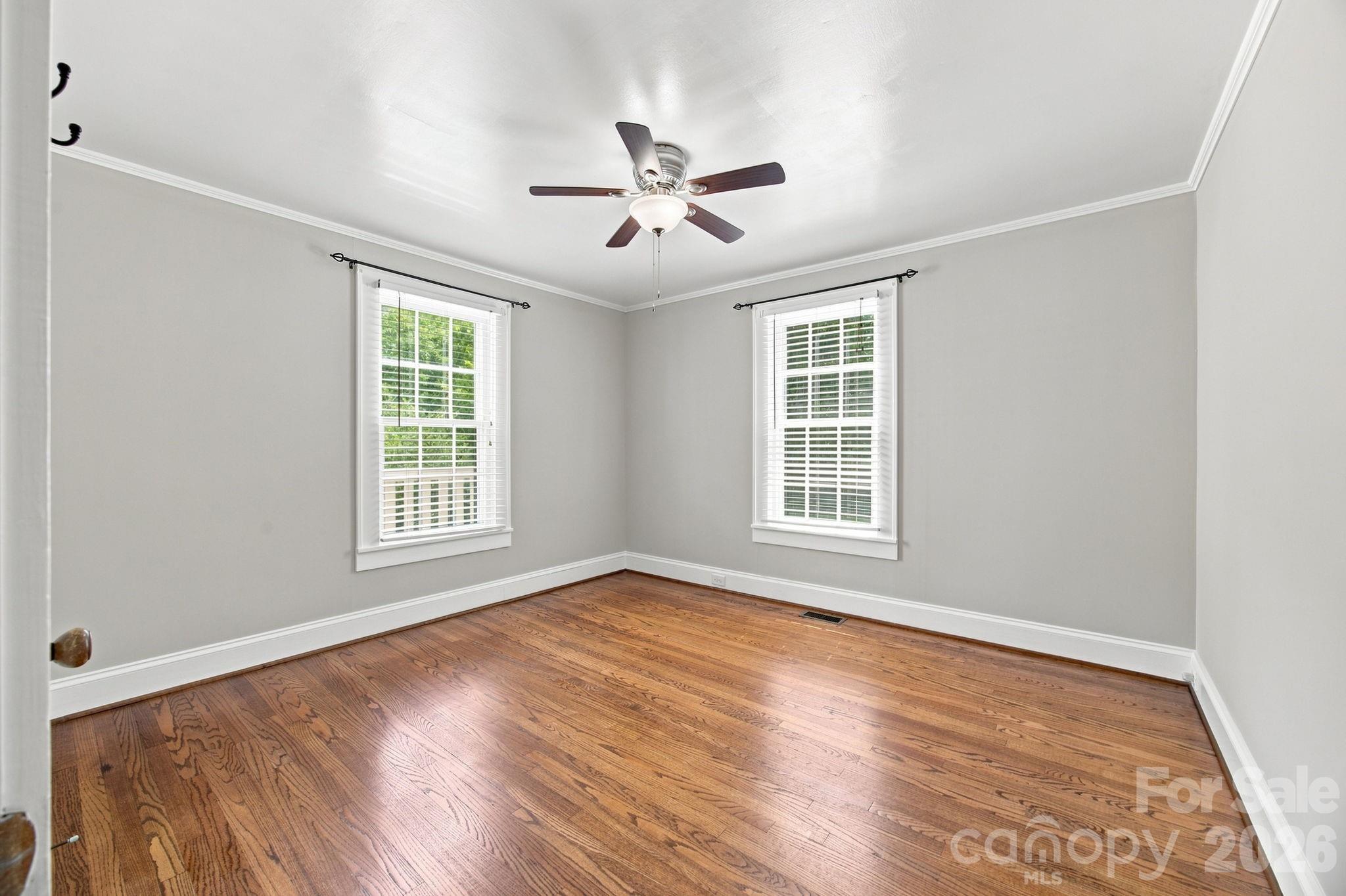 403 W Peeler Street Property Photo 24