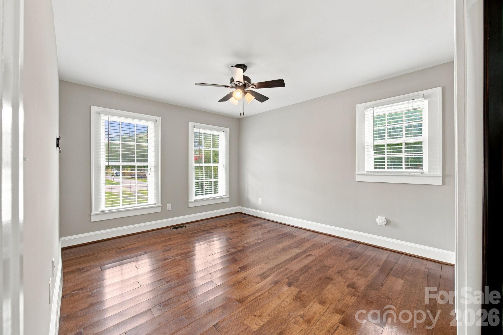 403 W Peeler Street Property Photo 26