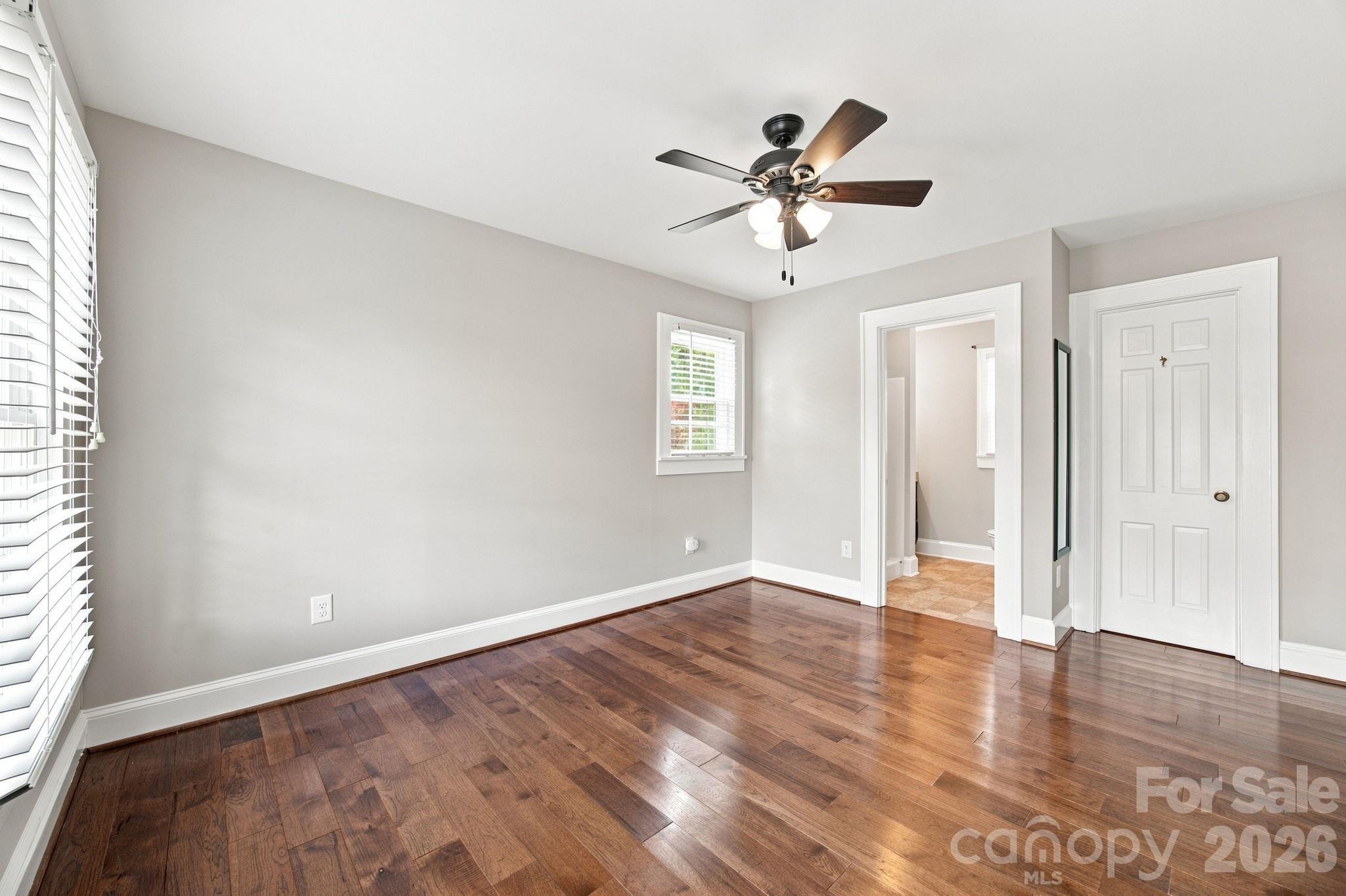 403 W Peeler Street Property Photo 27