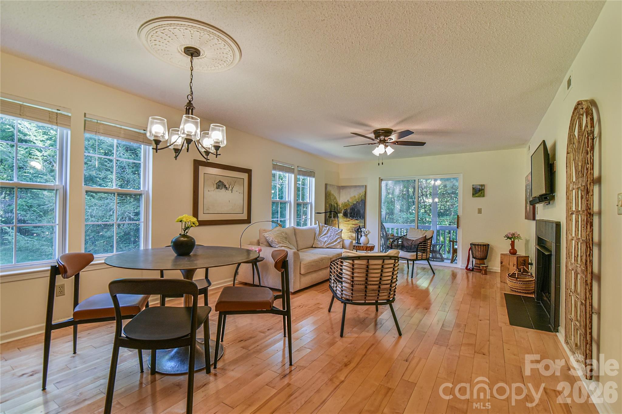 4201 Marble Way Property Photo 9