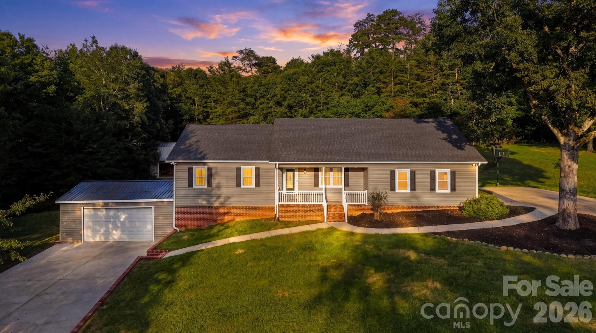 136 Cook Lane Property Photo 1