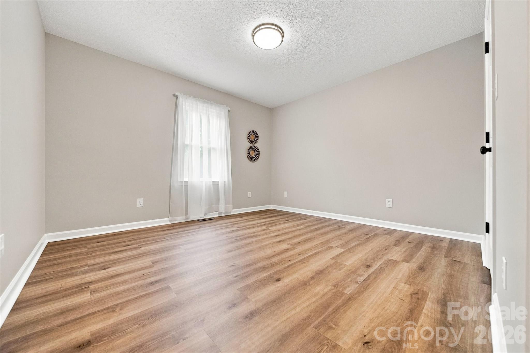 136 Cook Lane Property Photo 25