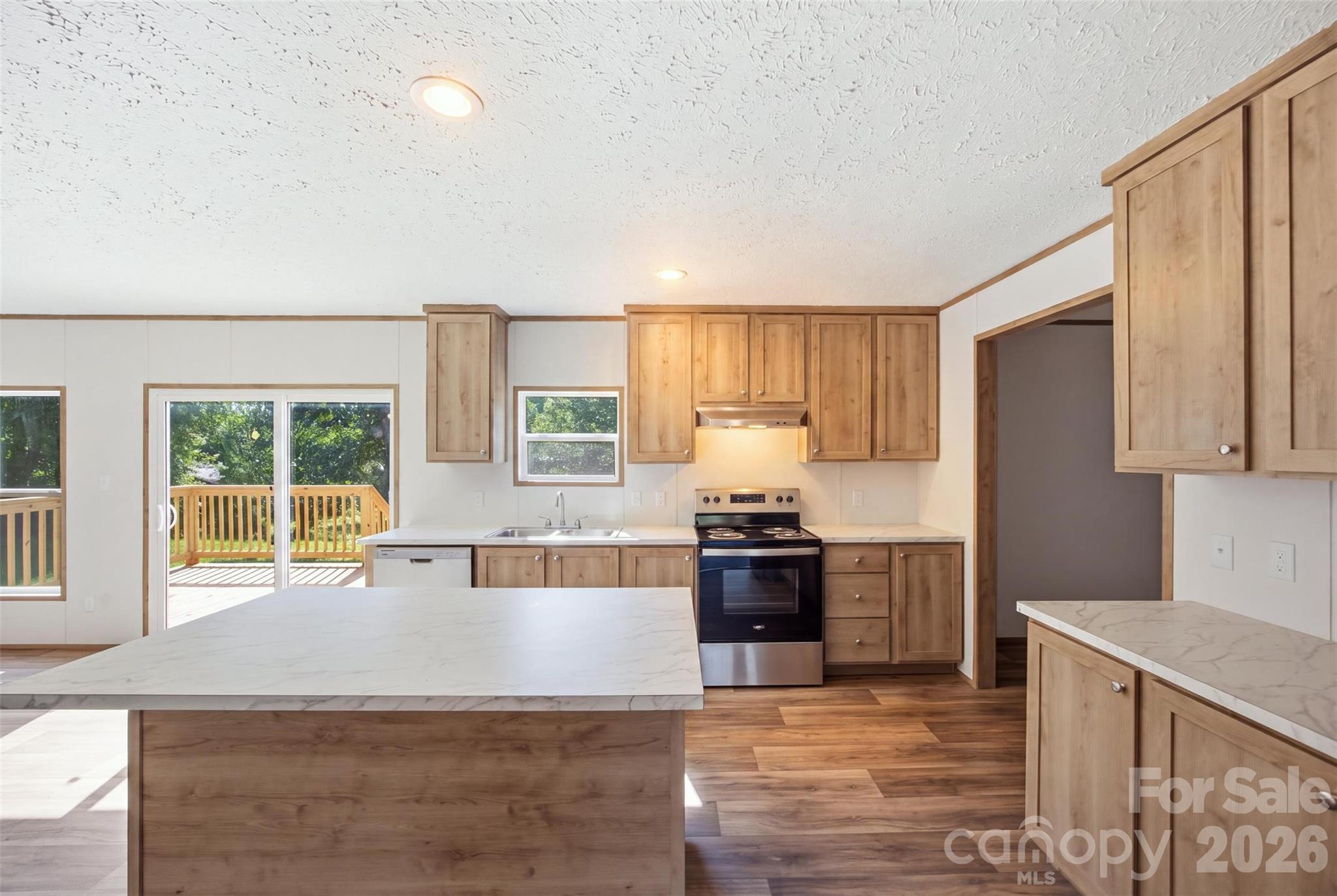 6086 Windover Creek Lane Property Photo 28