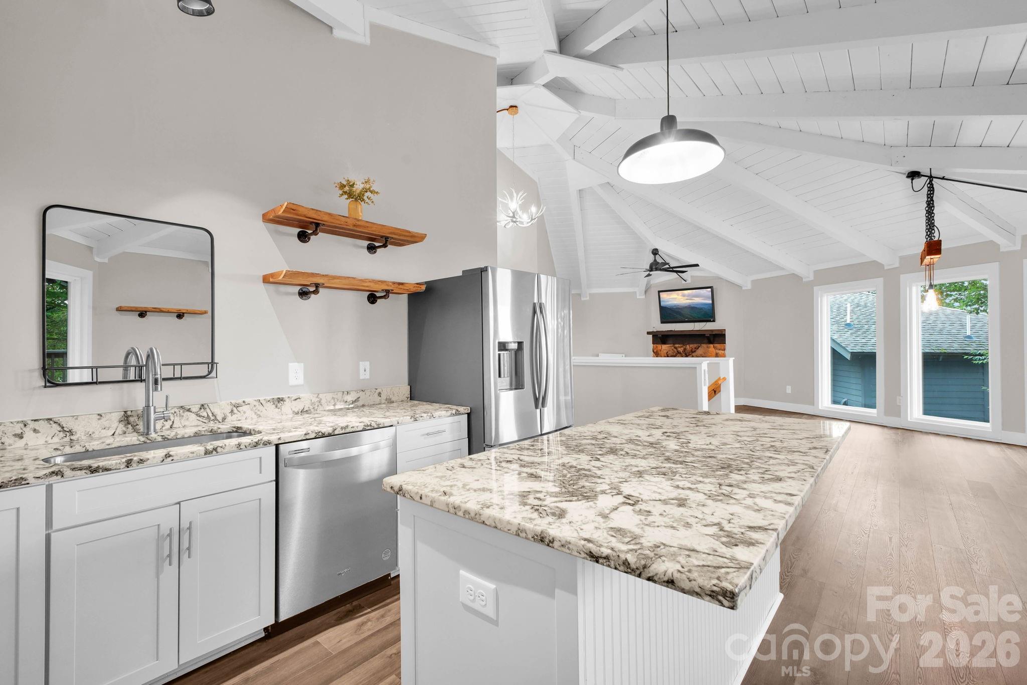 119 Beechwood Lane Property Photo 8