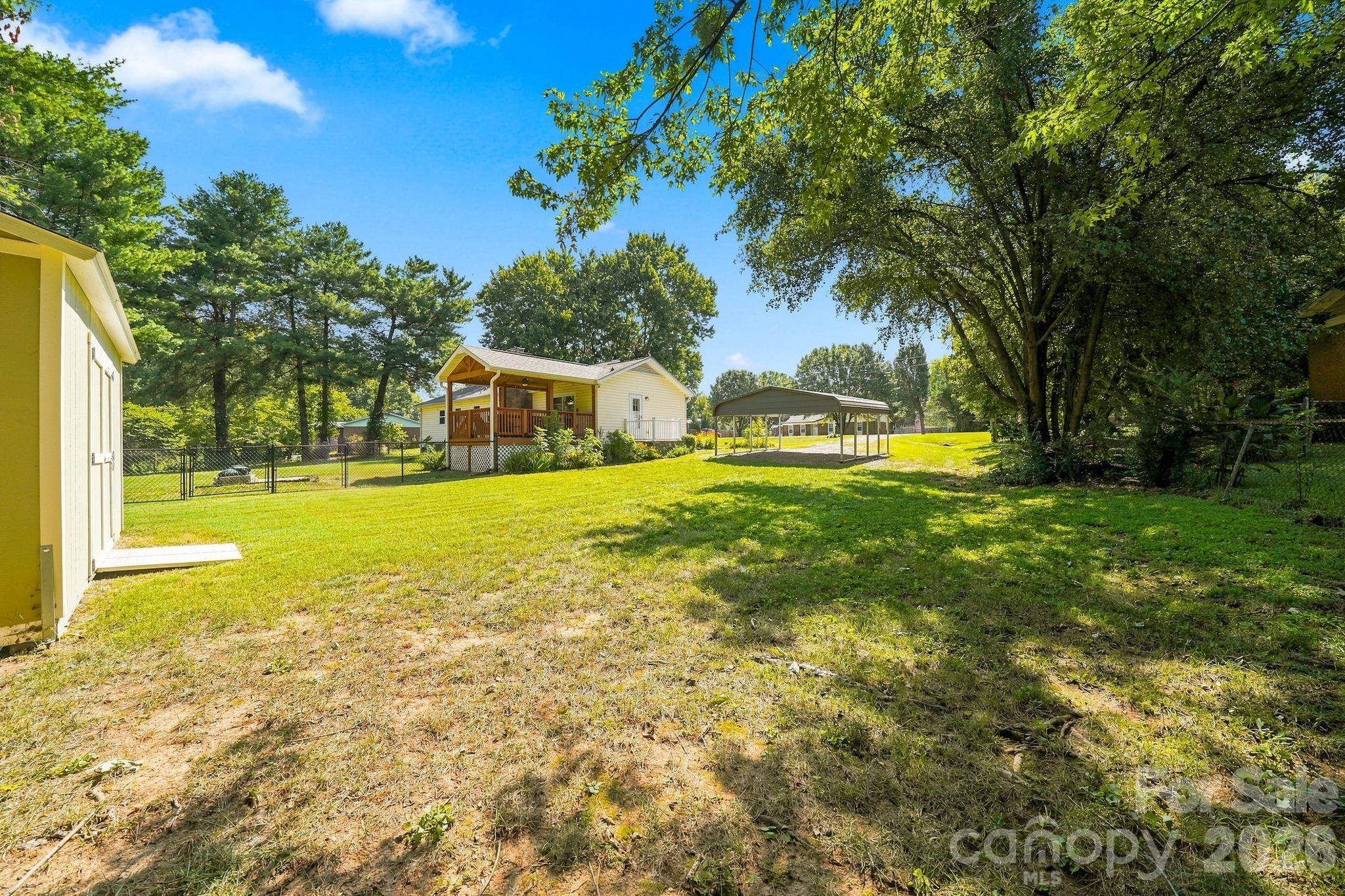 3004 Winston Drive Property Photo 27