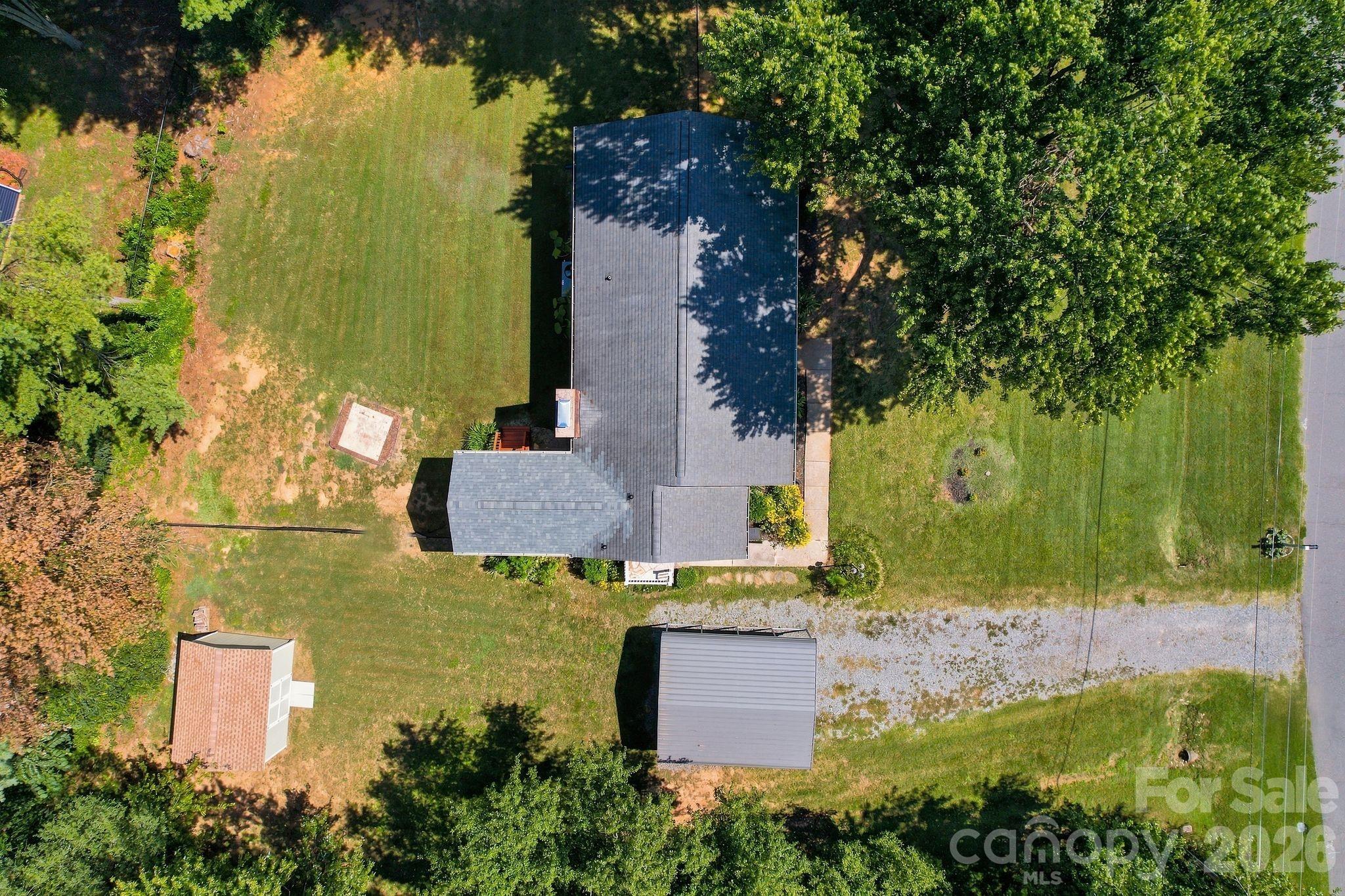 3004 Winston Drive Property Photo 32