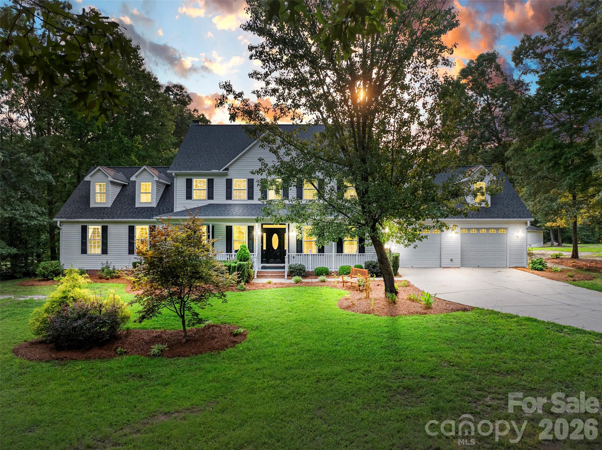 7233 Ridge Road Property Photo 2