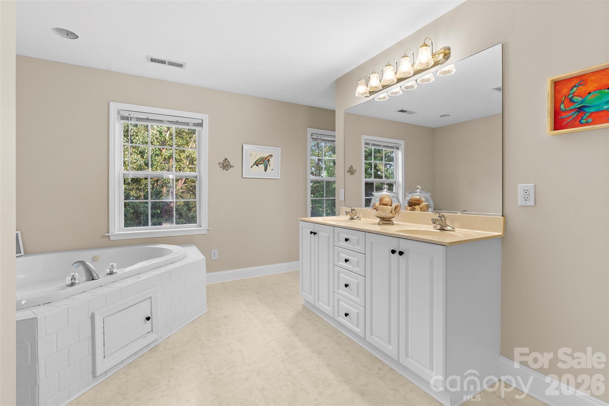7233 Ridge Road Property Photo 25