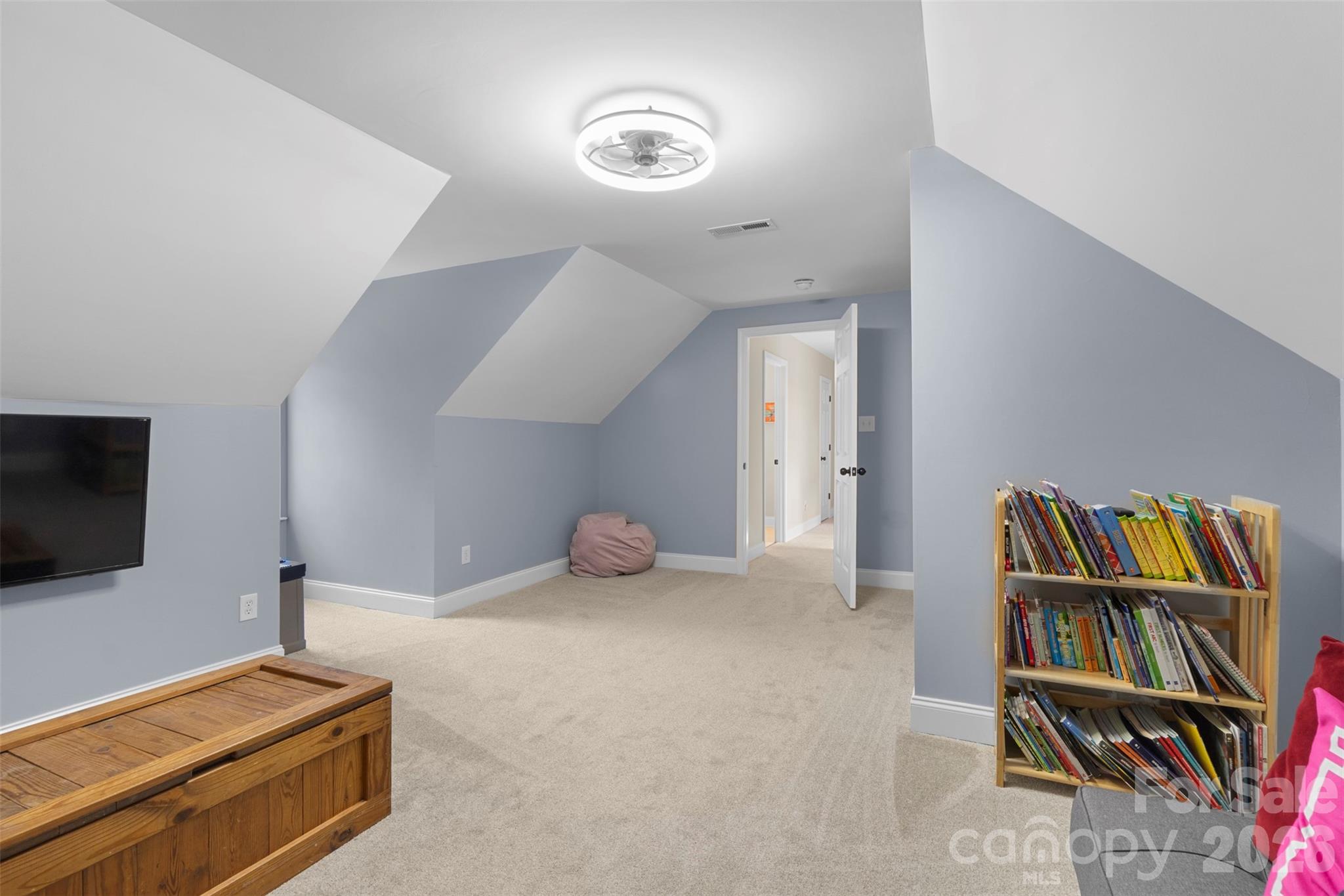 7233 Ridge Road Property Photo 27