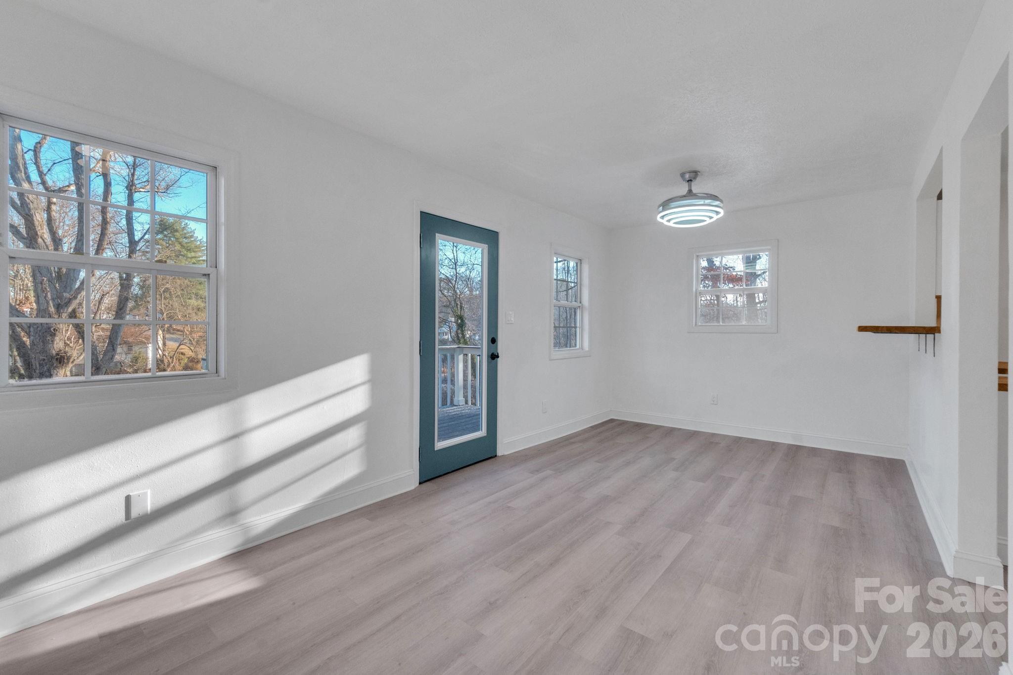 49 E Livingston Street Property Photo 3