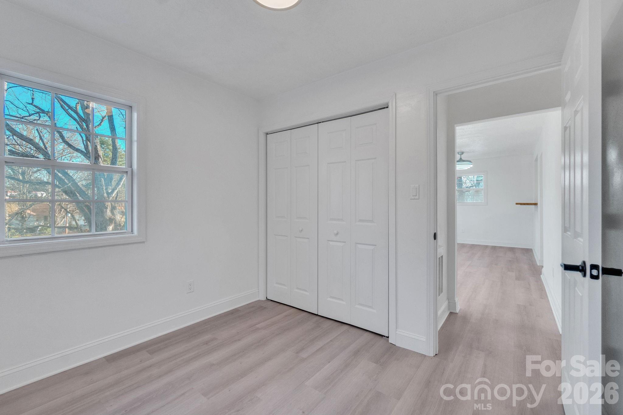 49 E Livingston Street Property Photo 18
