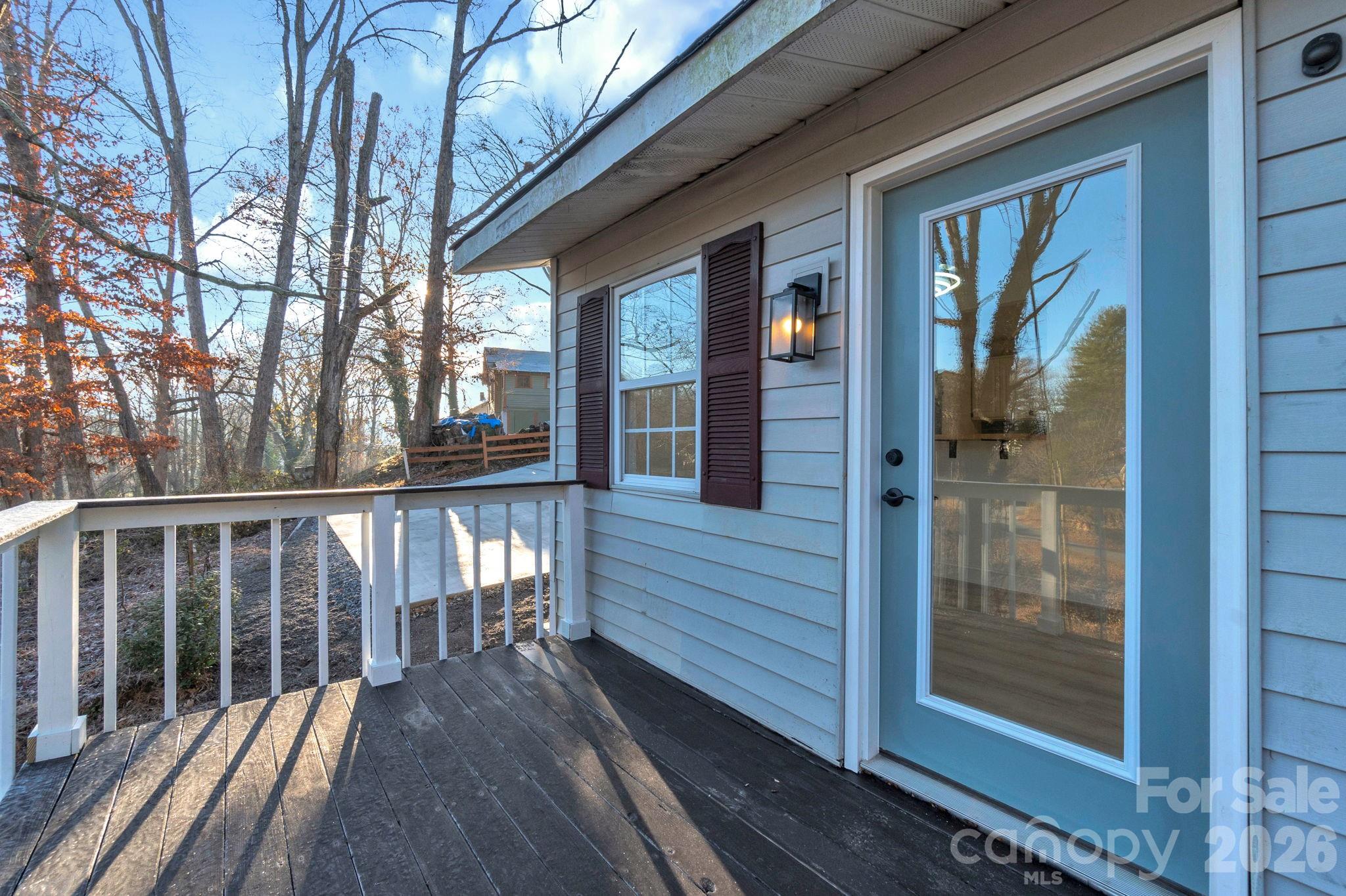 49 E Livingston Street Property Photo 28
