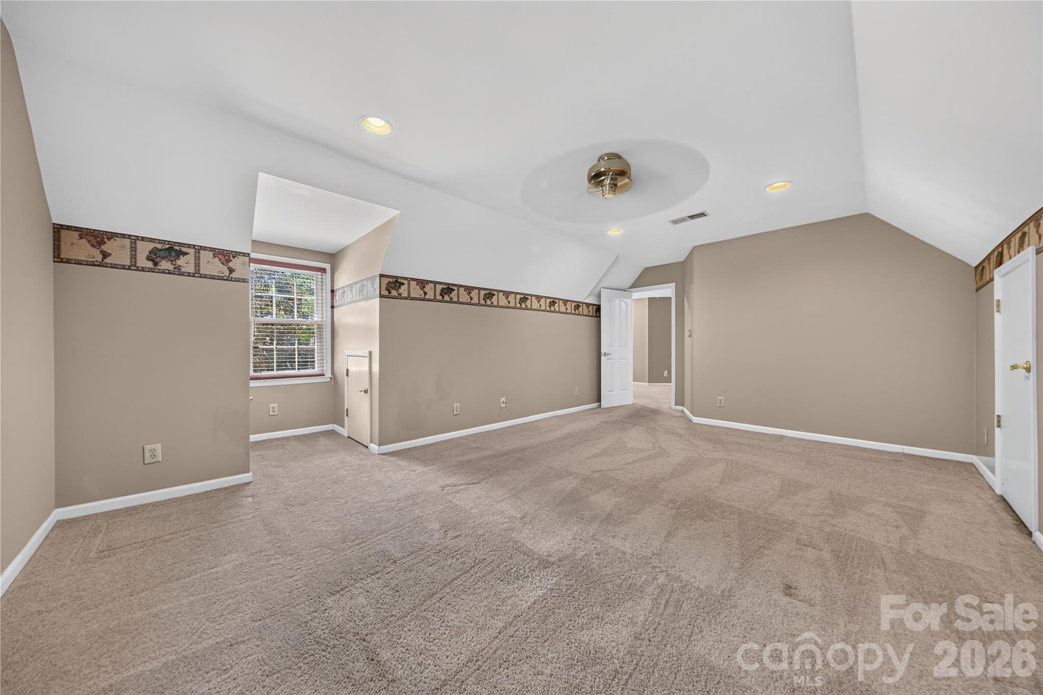 10552 Providence Arbours Drive Property Photo 24