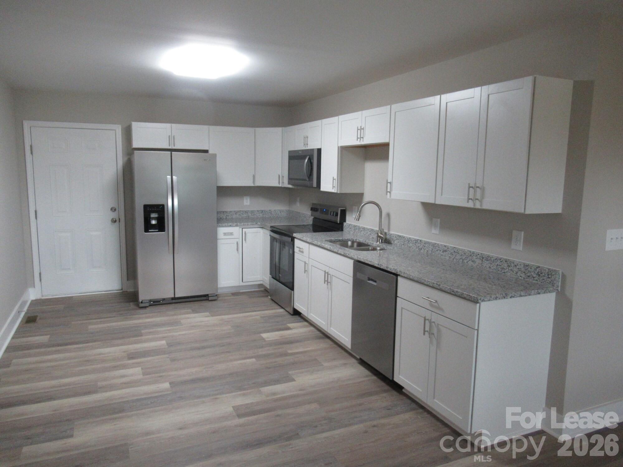 445 Northbrook Iii School Road Property Photo 8
