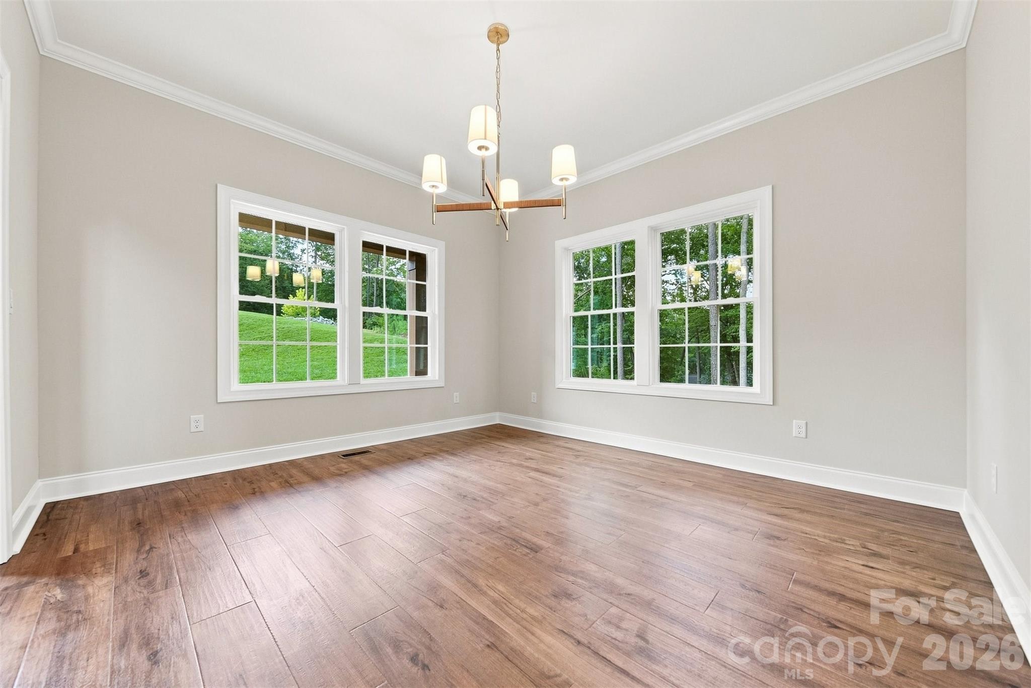 5317 Shoreline Way Property Photo 8