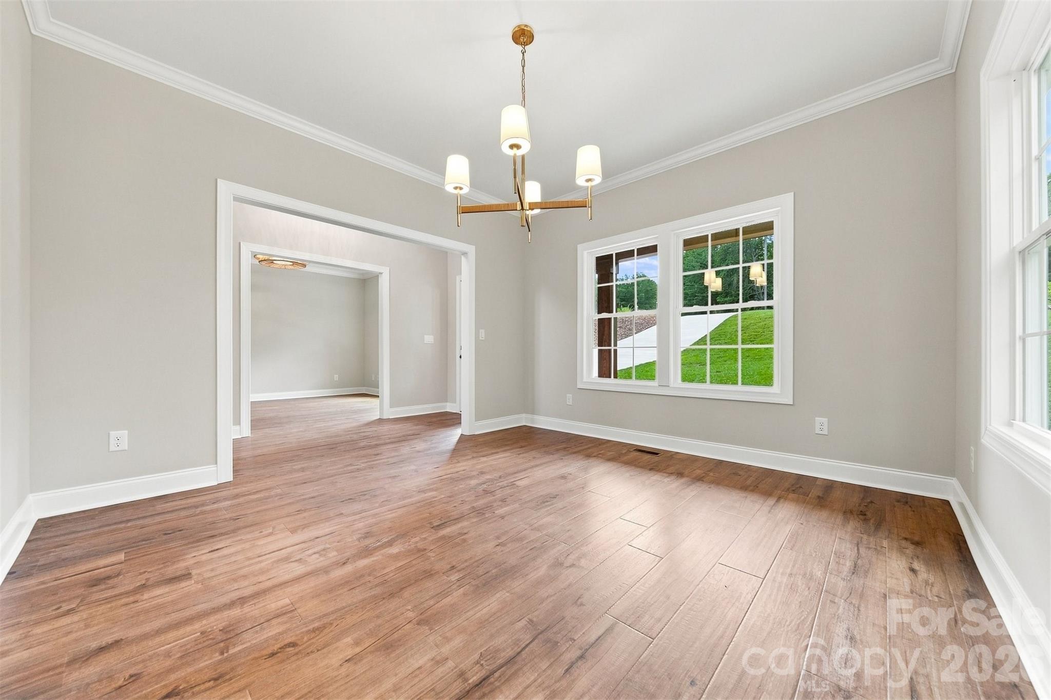 5317 Shoreline Way Property Photo 9