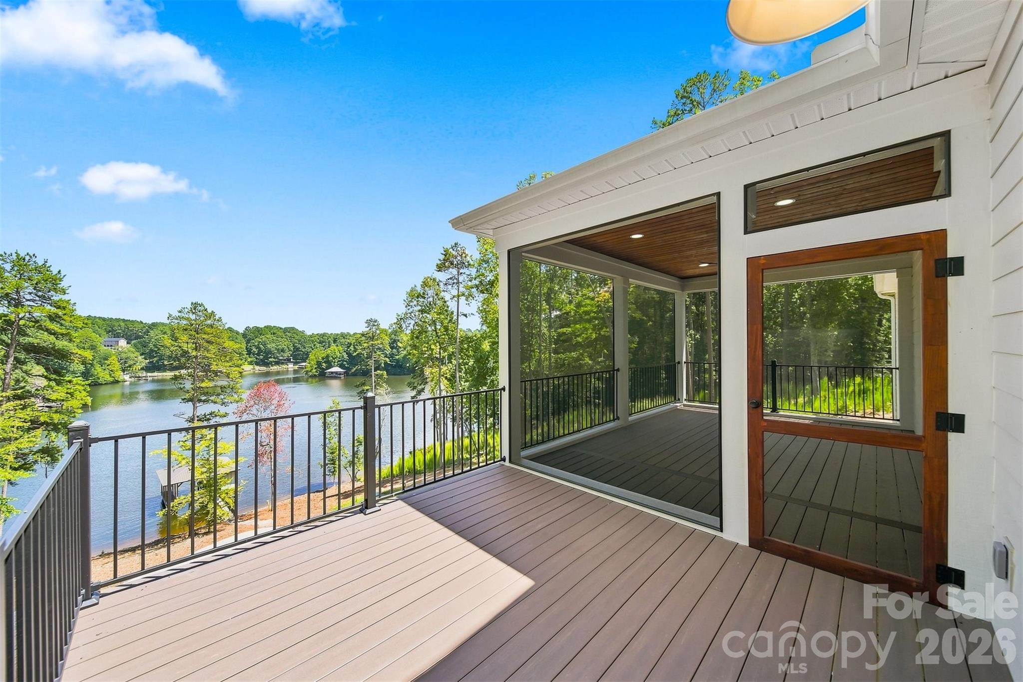 5317 Shoreline Way Property Photo 14