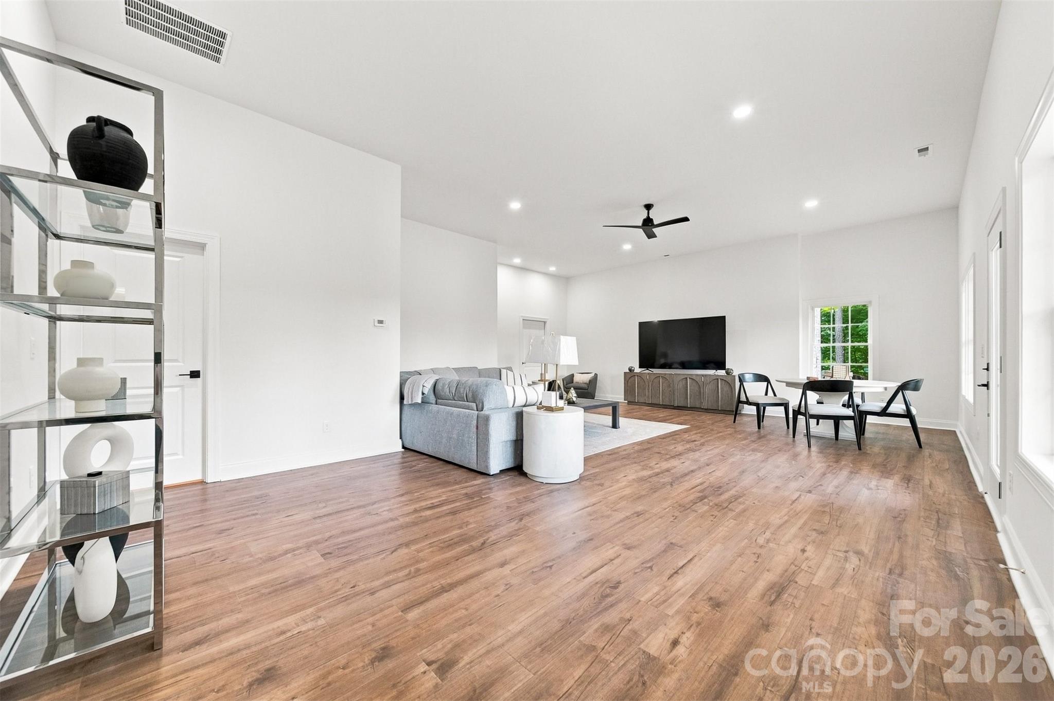 5317 Shoreline Way Property Photo 34