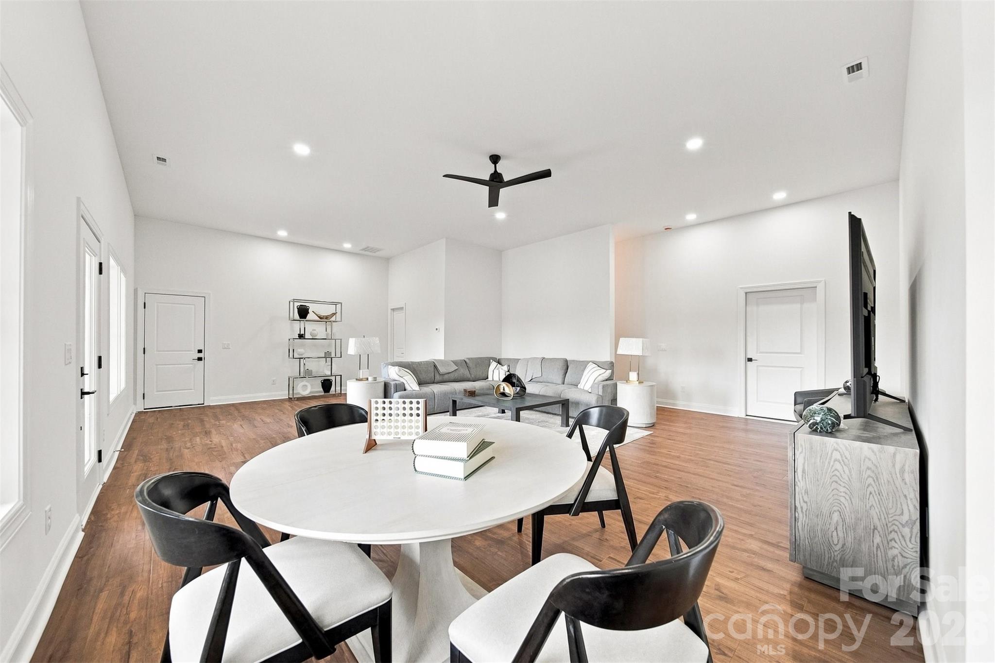 5317 Shoreline Way Property Photo 35
