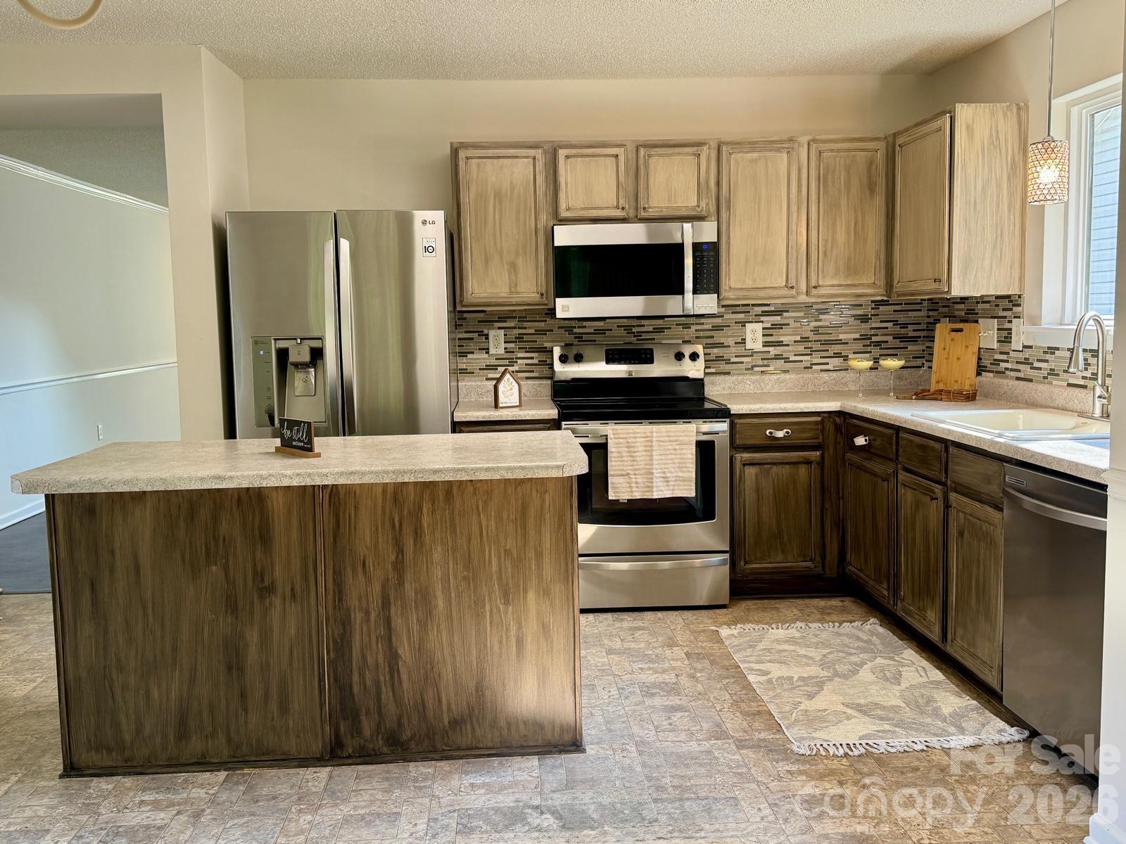 229 Waterlemon Way Property Photo 3