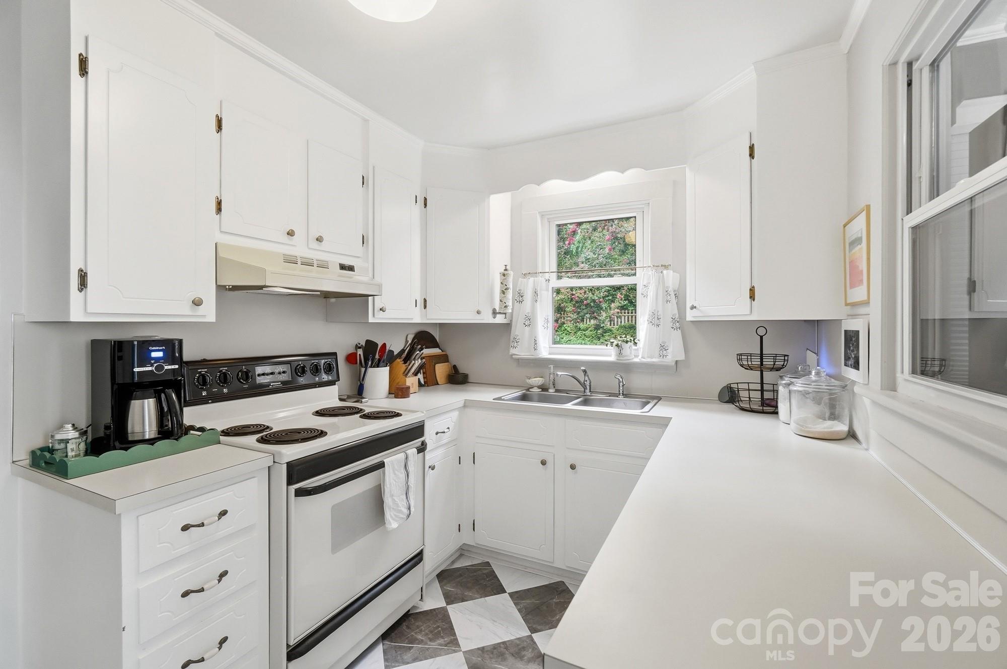 69 Fryling Avenue Property Photo 7