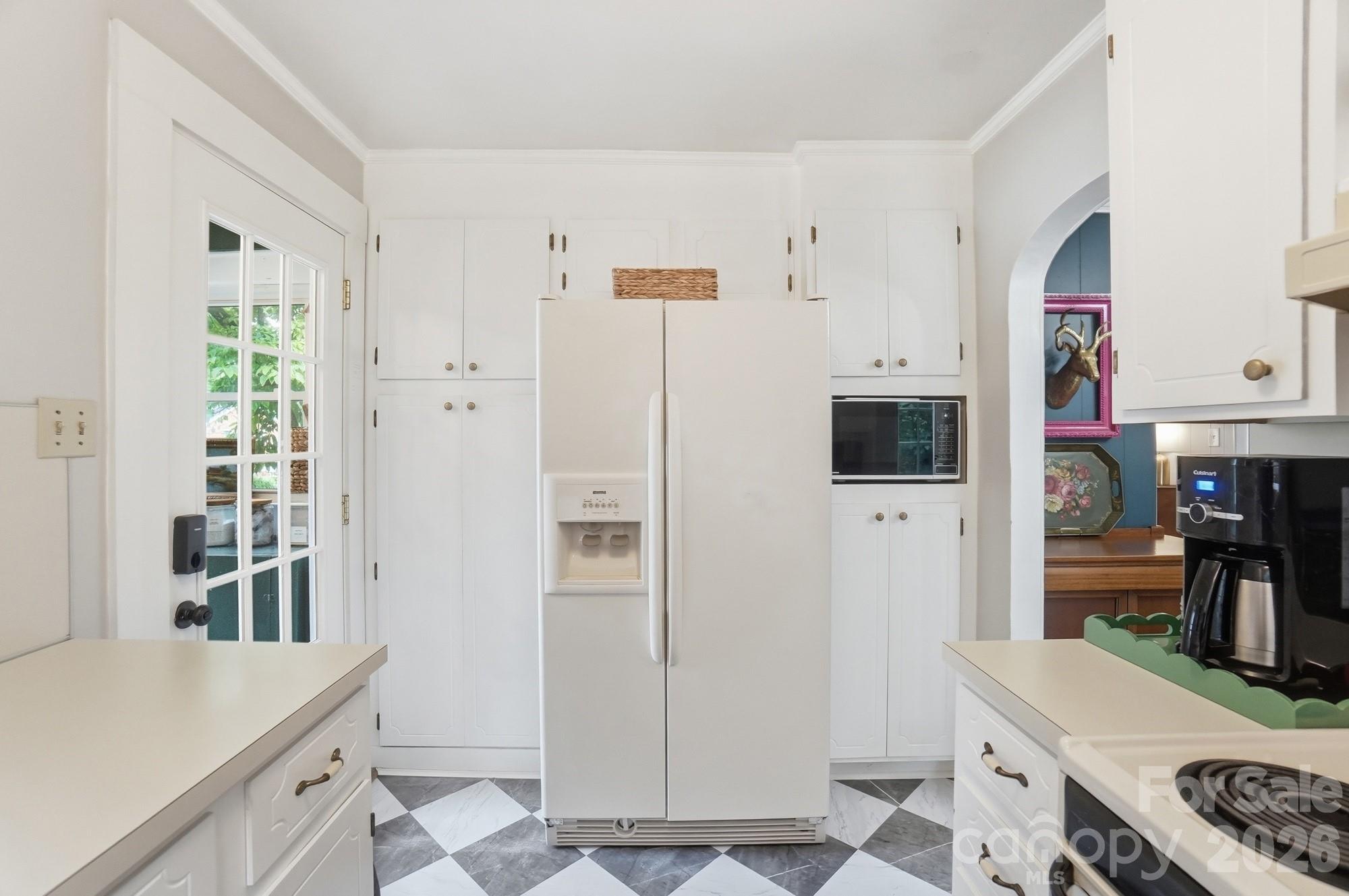 69 Fryling Avenue Property Photo 8