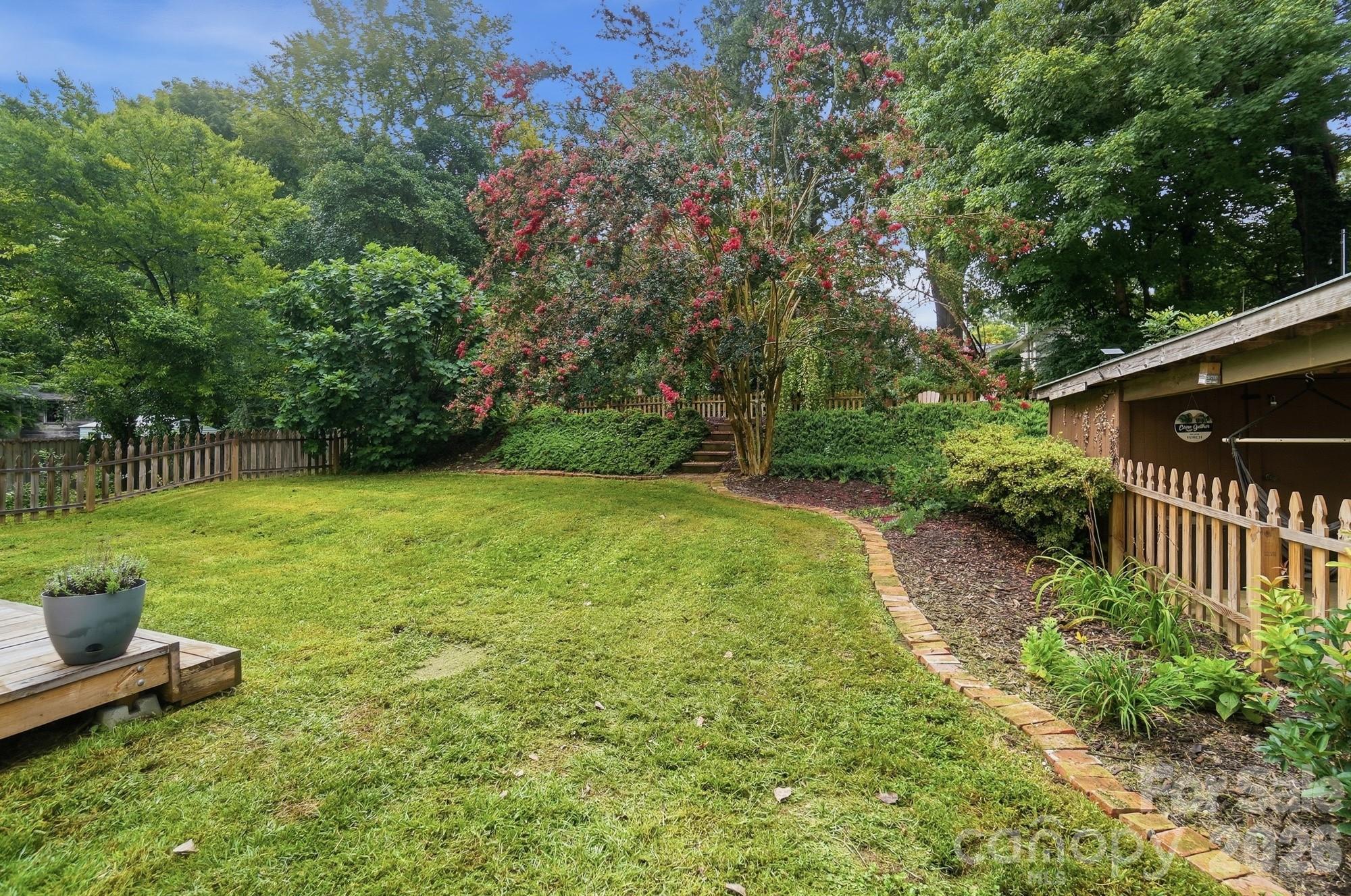 69 Fryling Avenue Property Photo 23