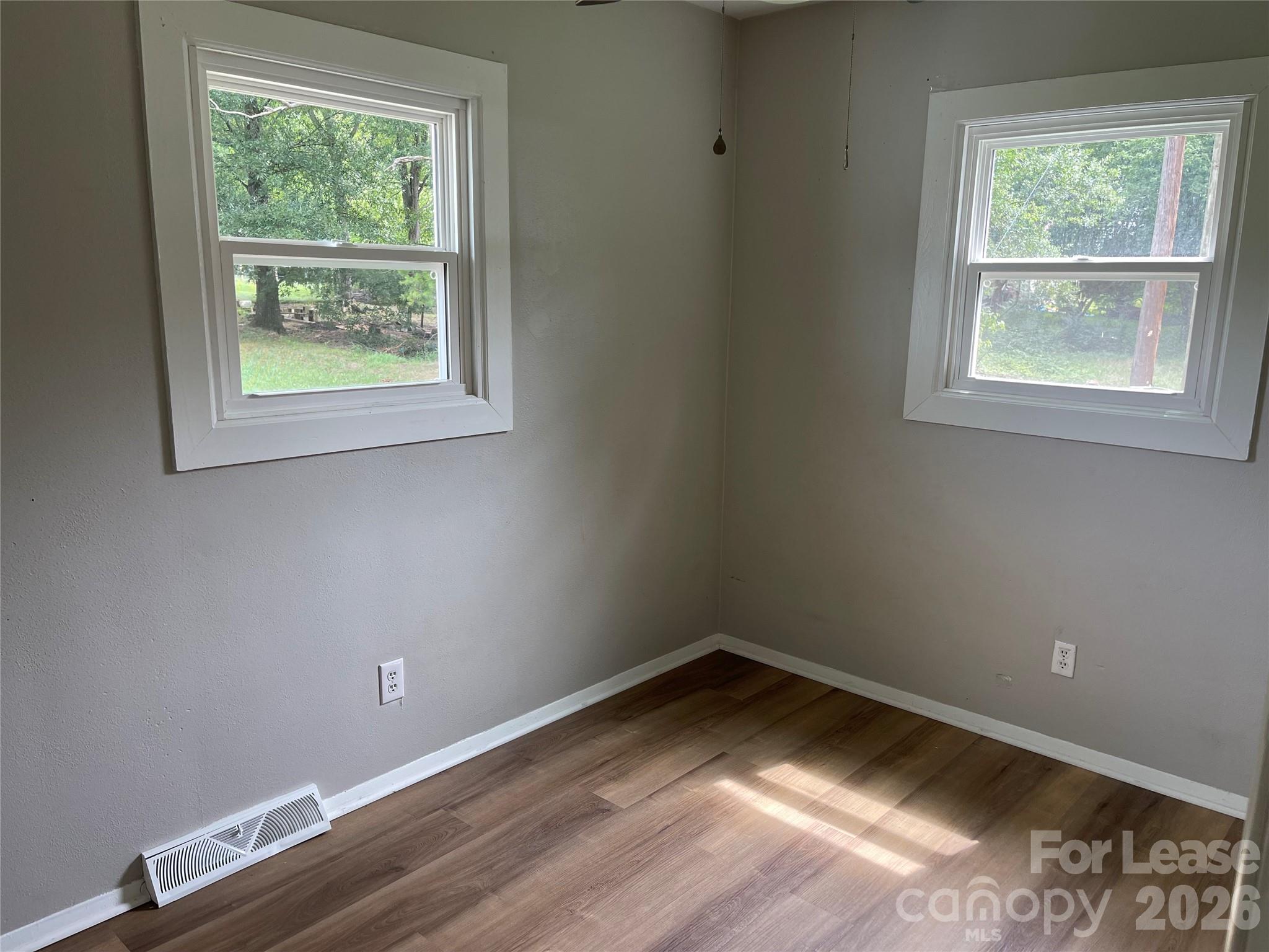 2420 4th Avenue Property Photo 13