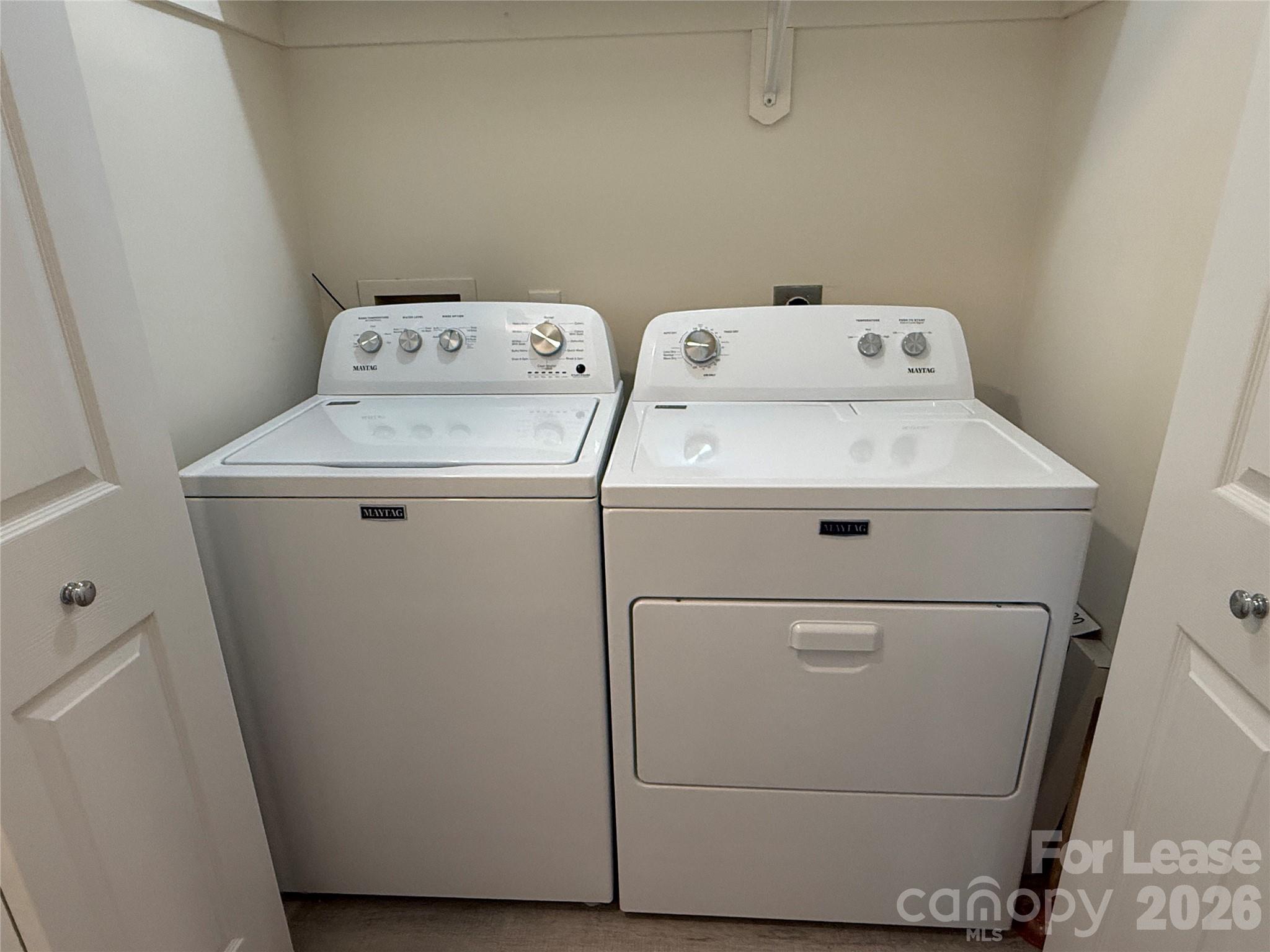 404 Kingville Drive Property Photo 10