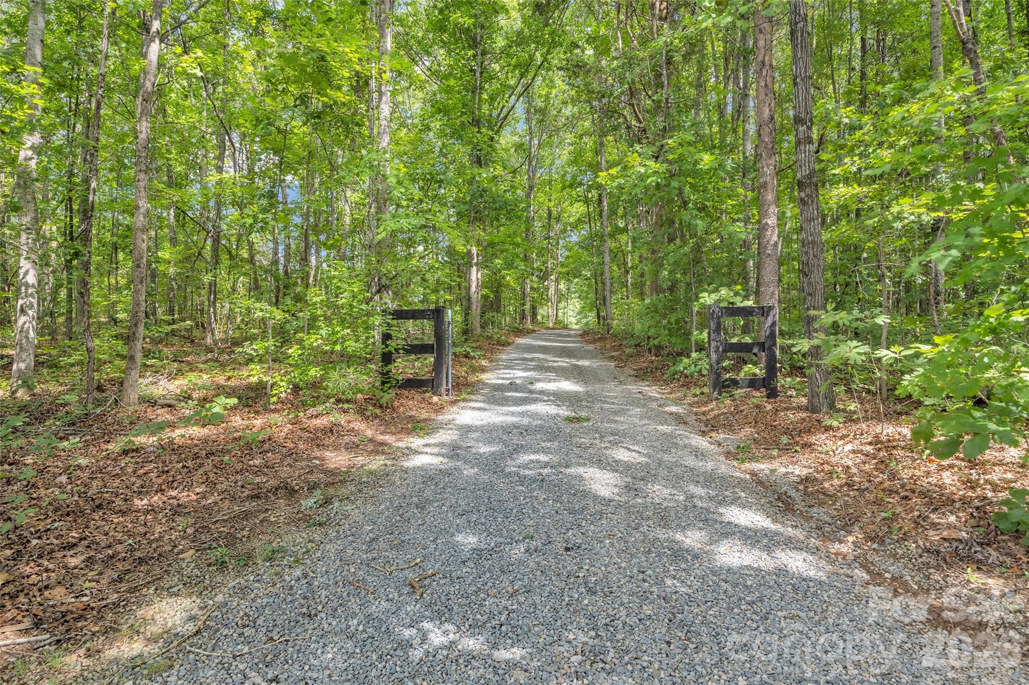 660 Lake Fork Road Property Photo 2