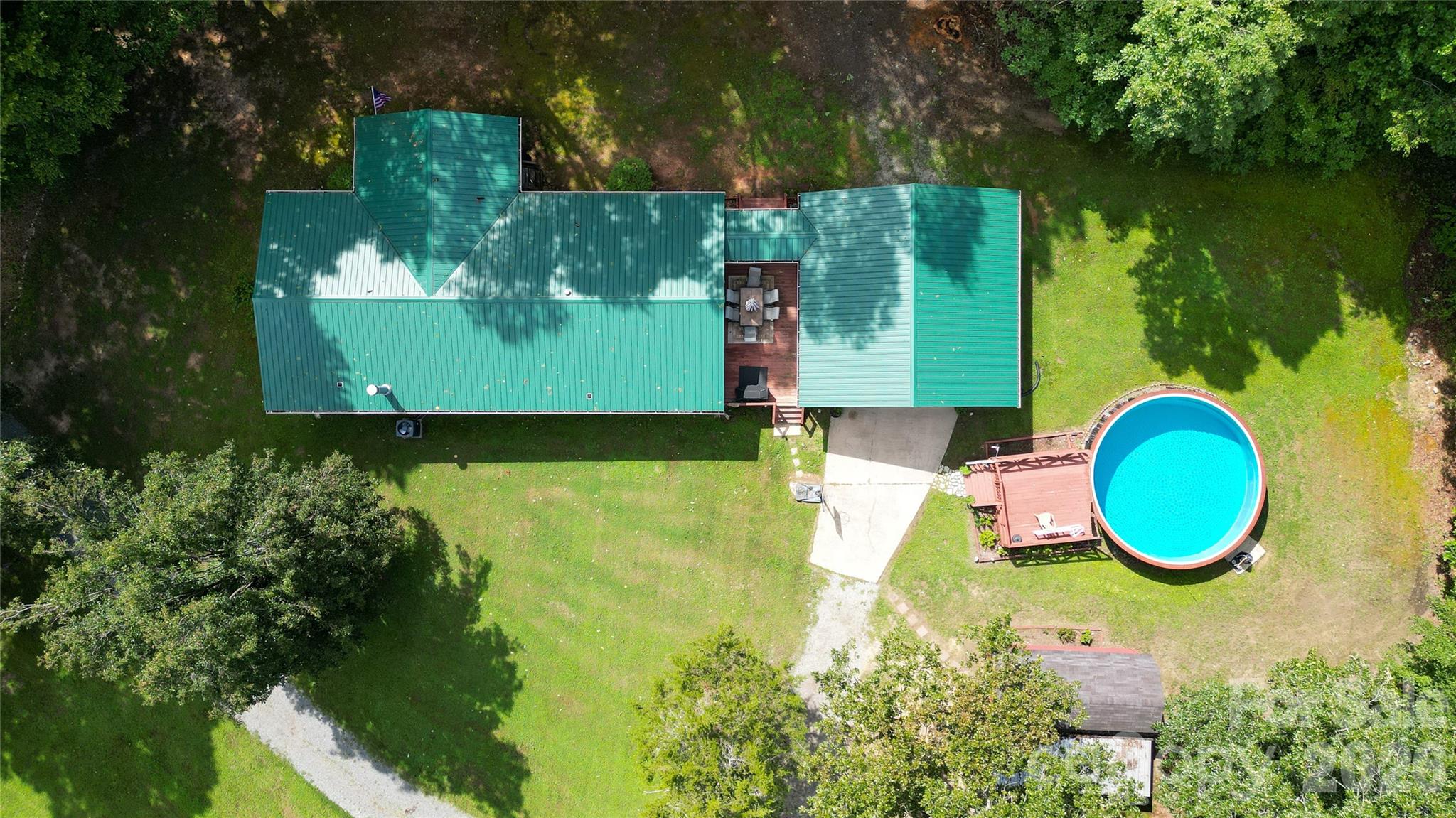 660 Lake Fork Road Property Photo 4