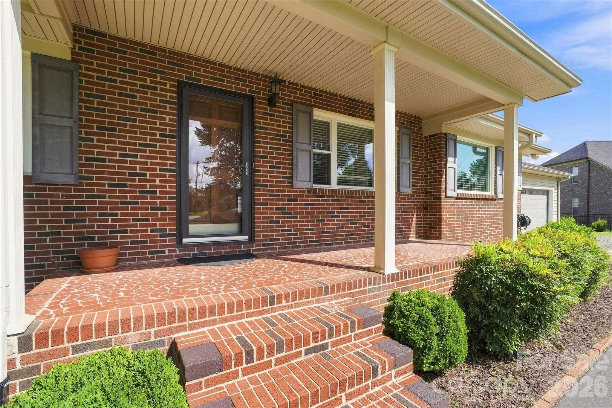 7800 Browne Road Property Photo 2