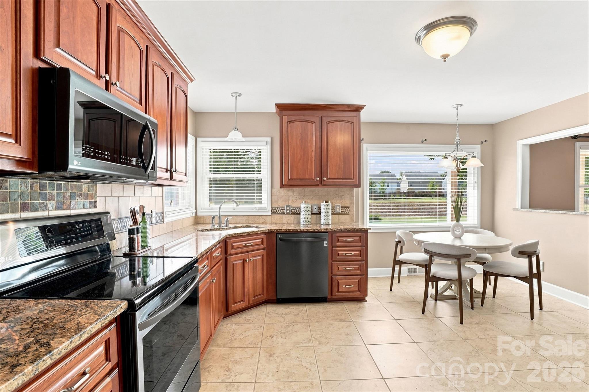 7800 Browne Road Property Photo 14