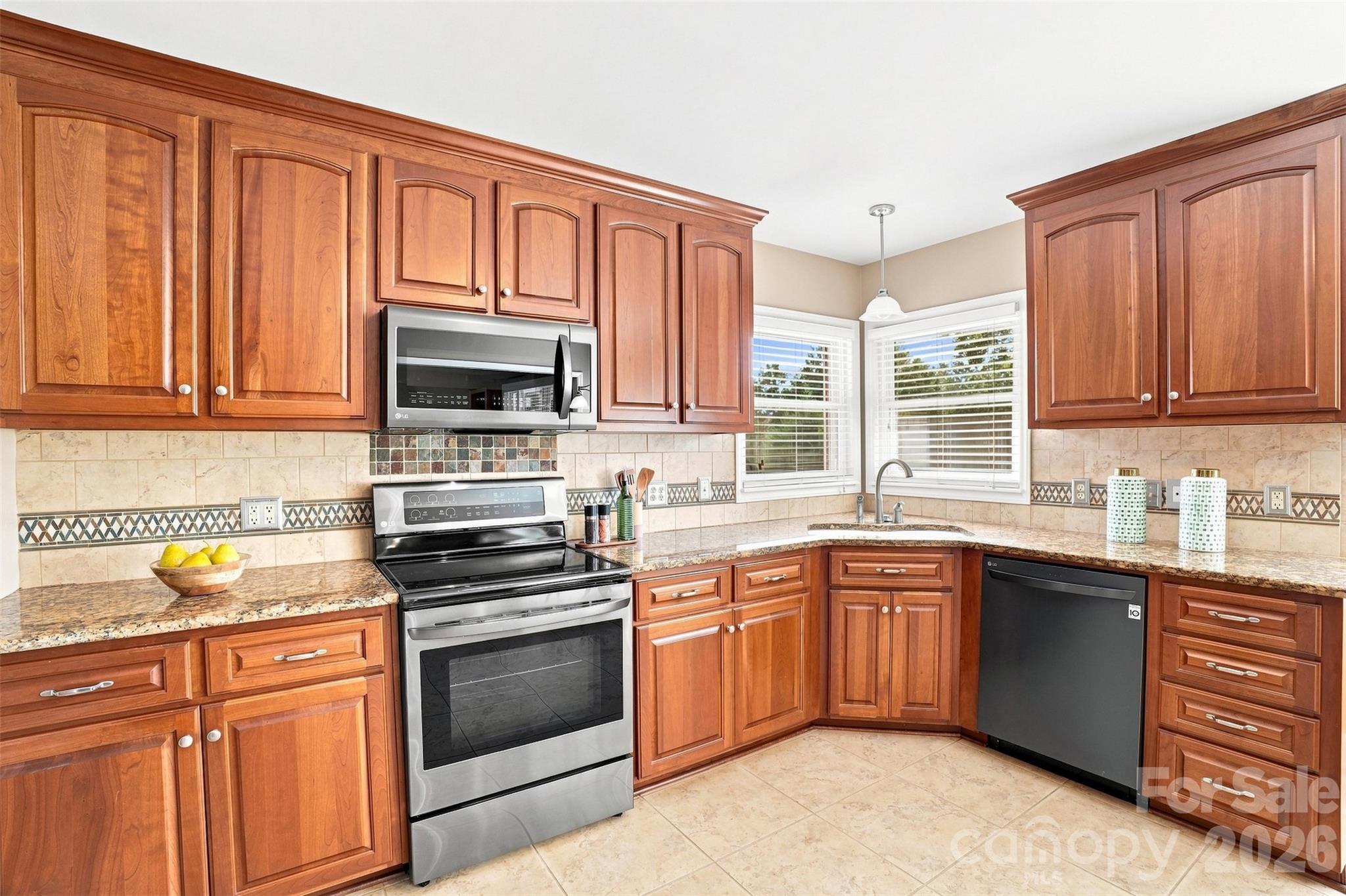 7800 Browne Road Property Photo 15