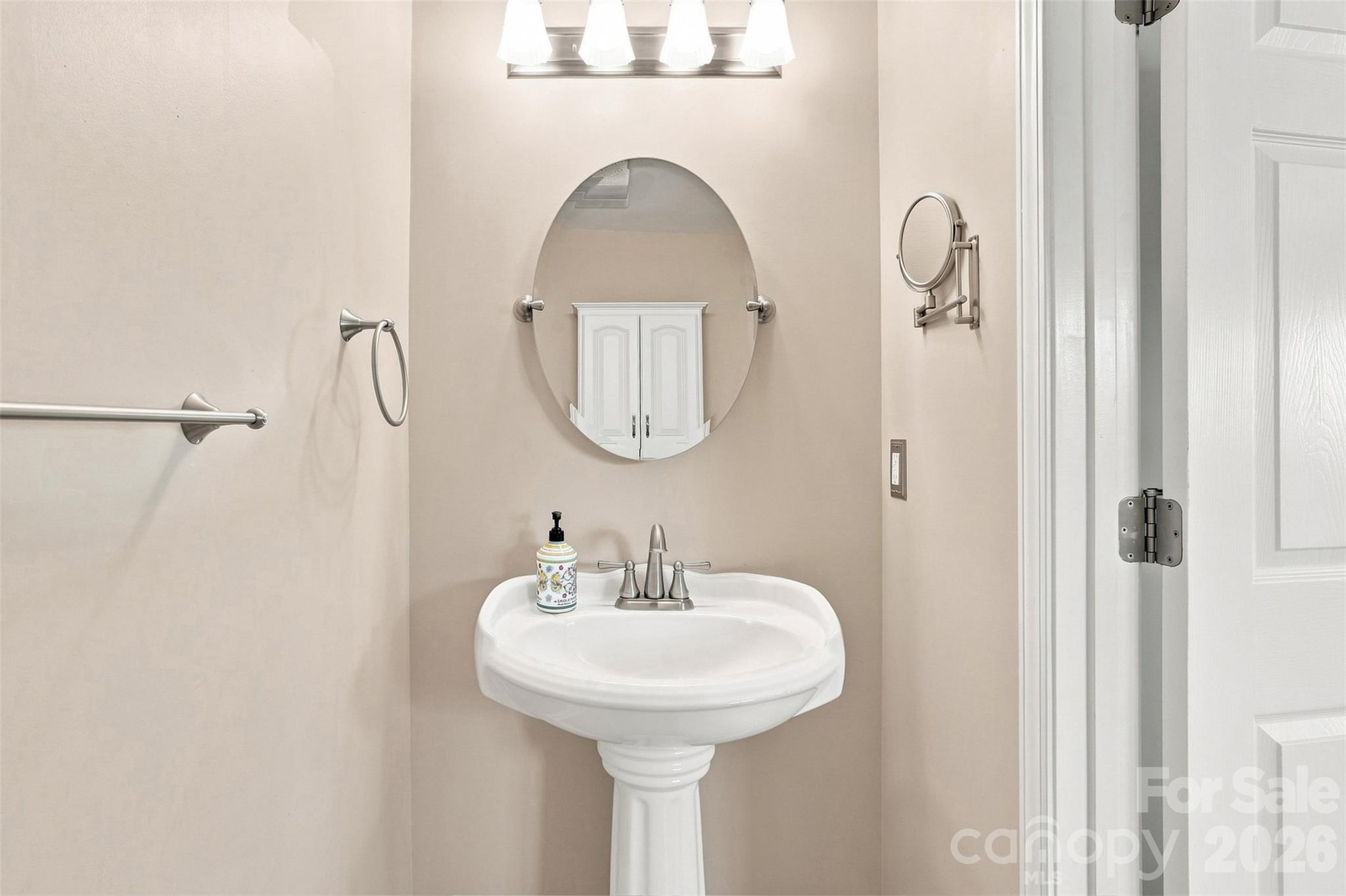 7800 Browne Road Property Photo 20