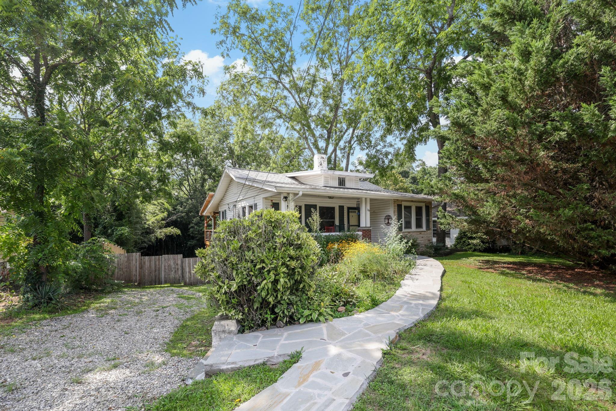38 Mitchell Avenue Property Photo 2