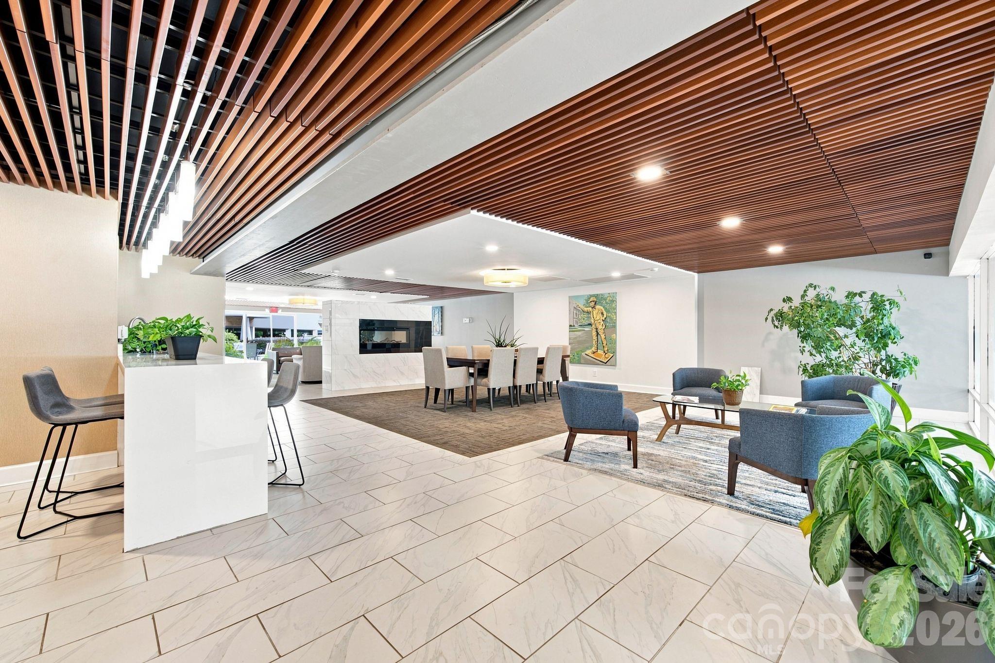1323 Queens Road 419 Property Photo 1