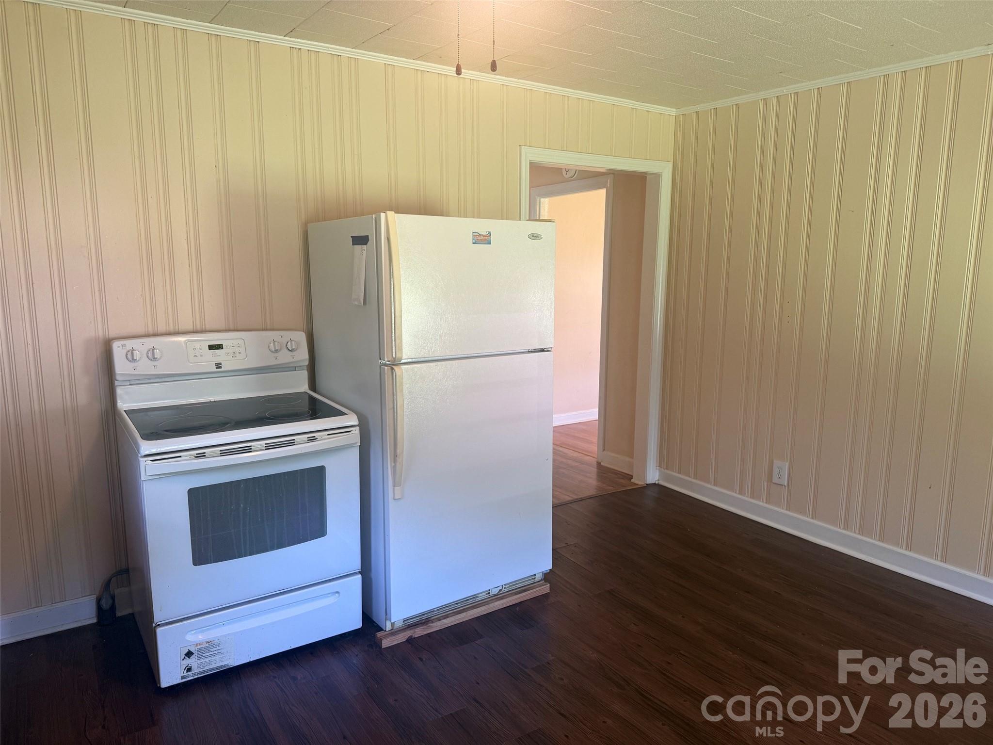 405 Woodland Drive Property Photo 5