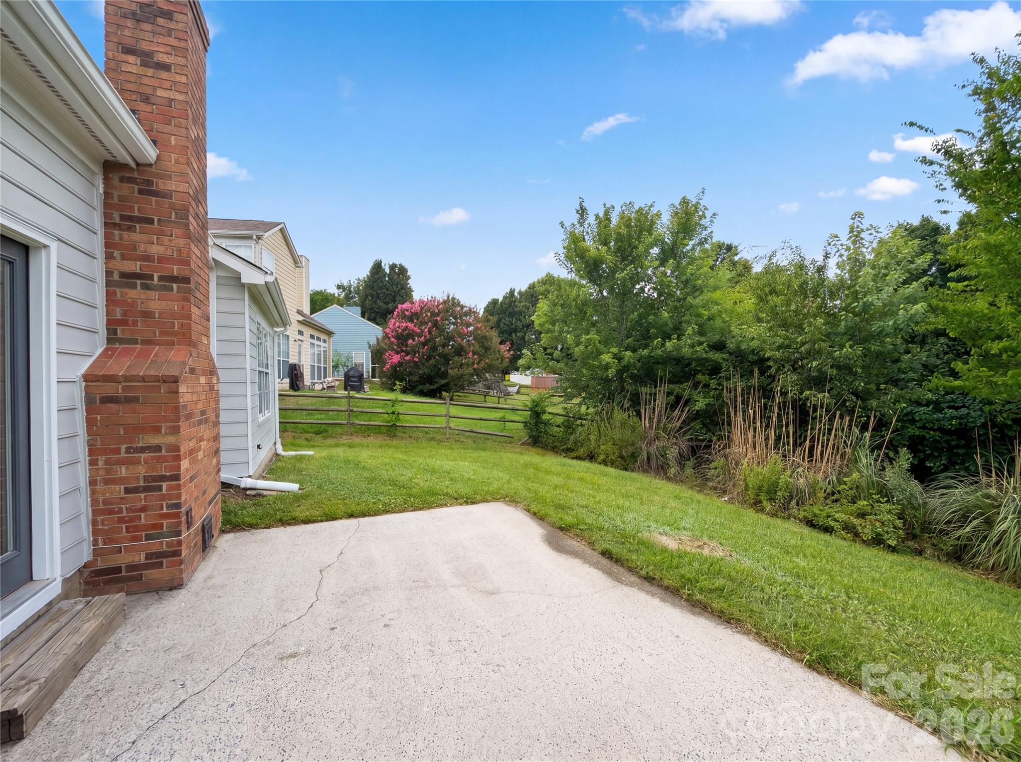 1633 Gordon Walters Drive Property Photo 20