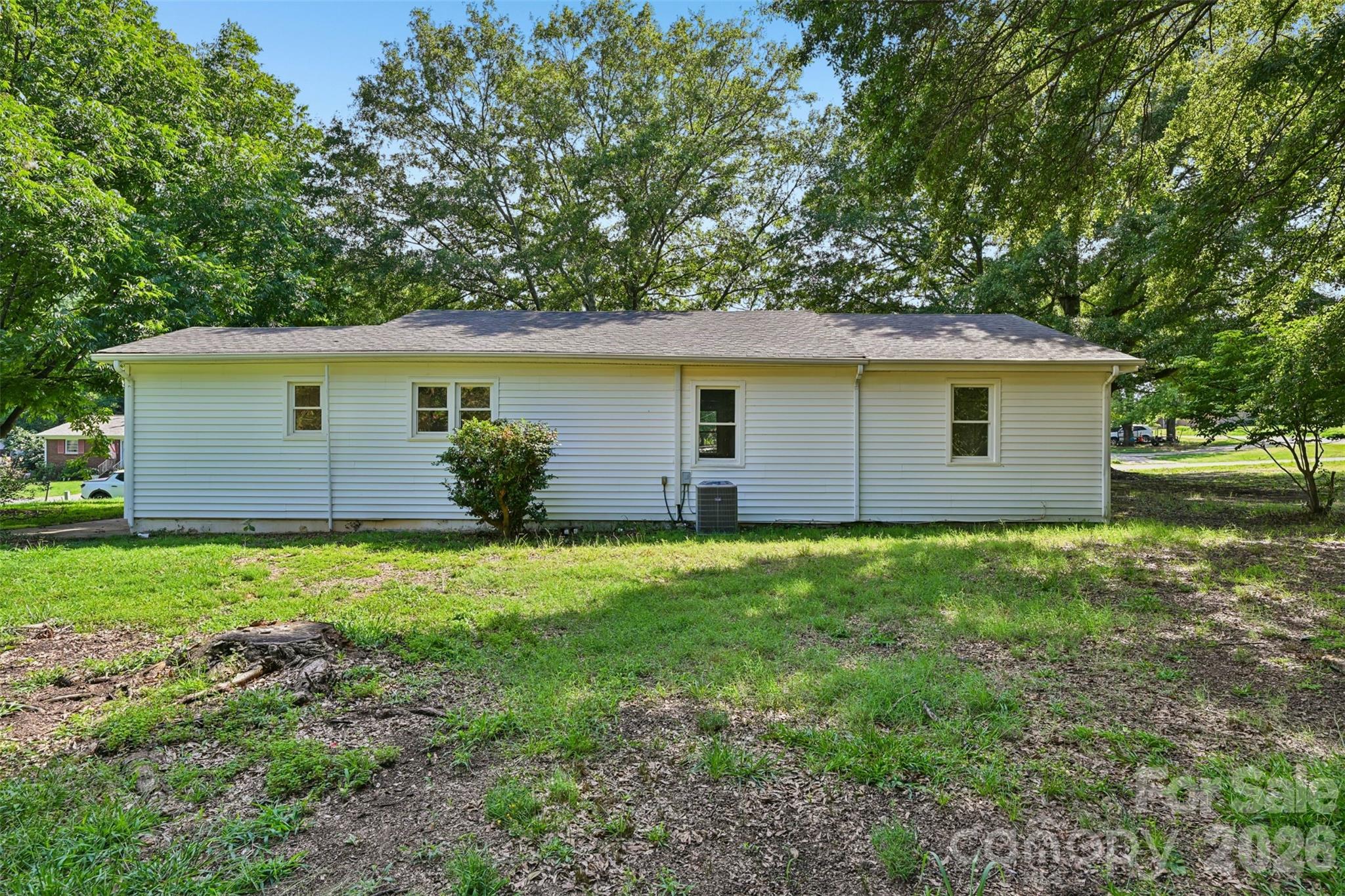 1001 Allison Drive Property Photo 6