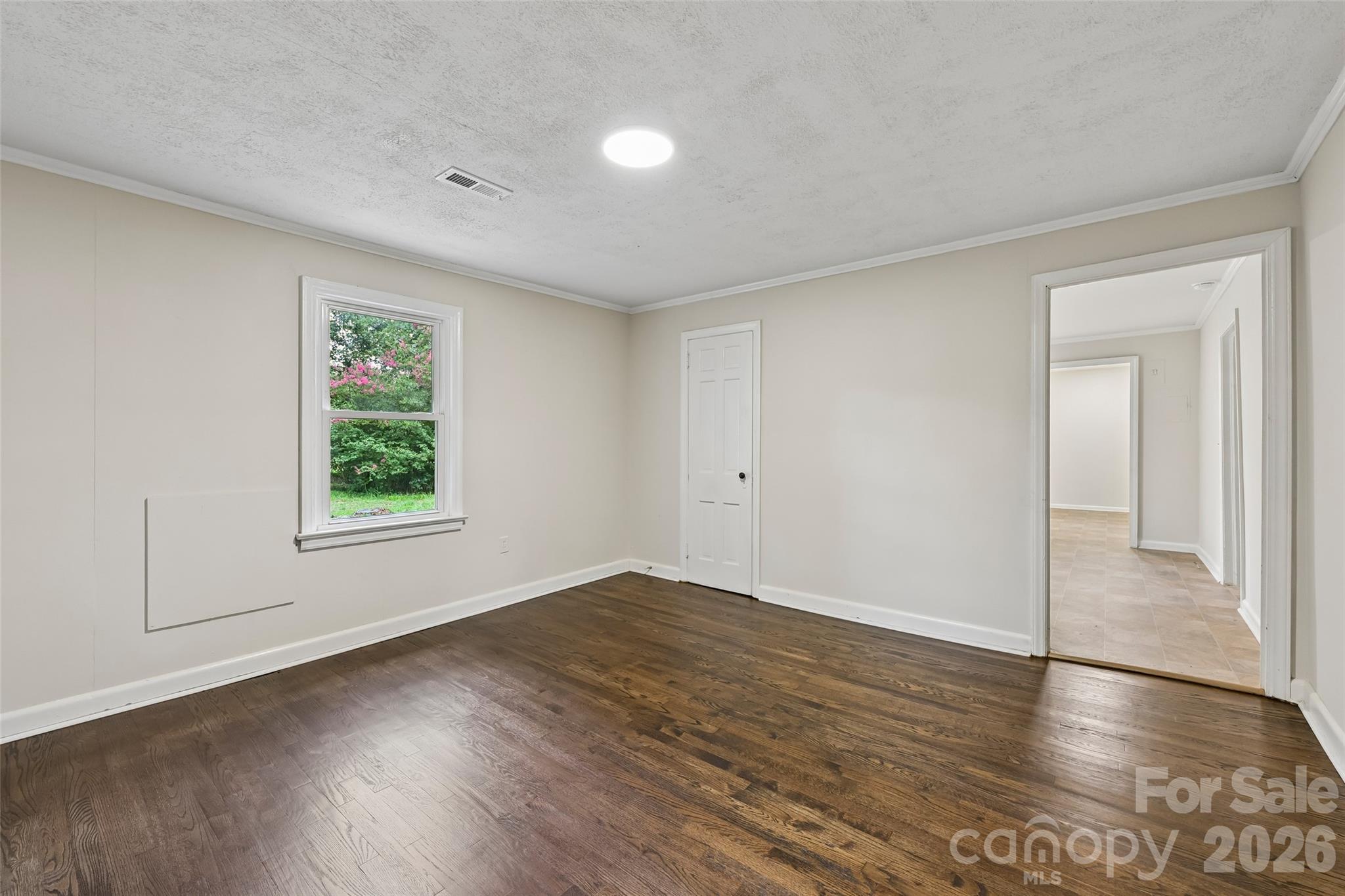 1001 Allison Drive Property Photo 10