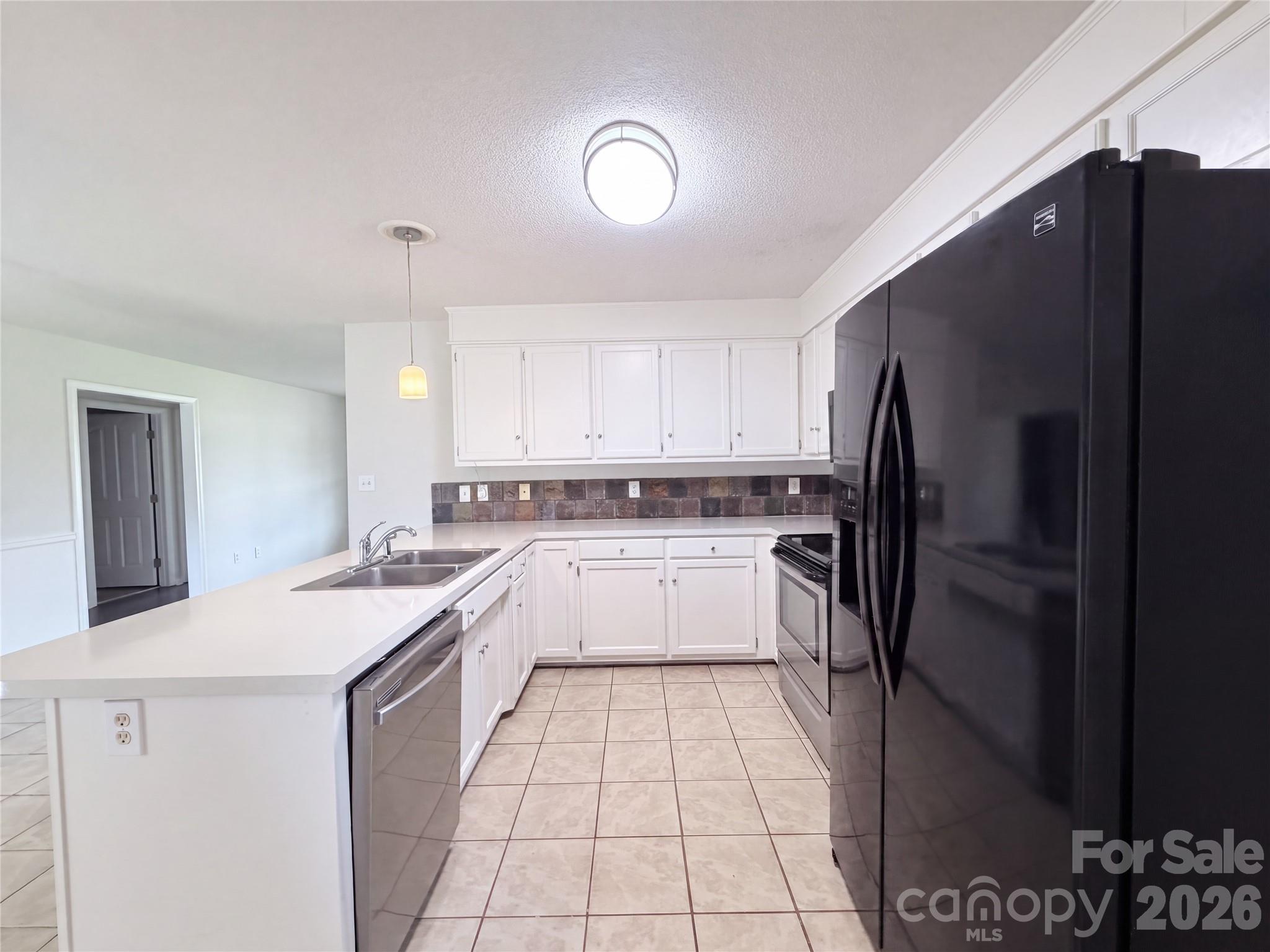 2243 Mintew Circle Property Photo 3