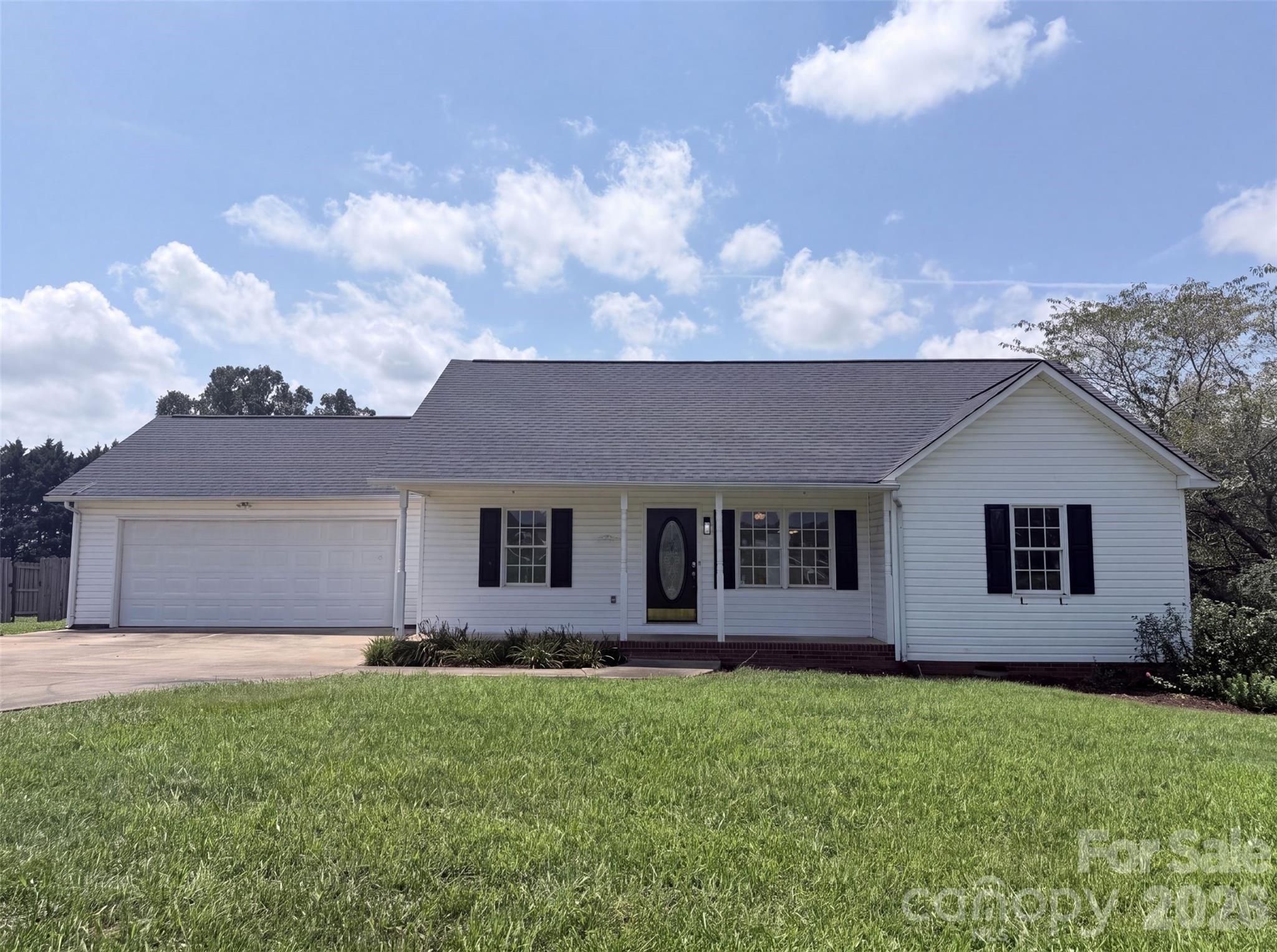 2243 Mintew Circle Property Photo 13