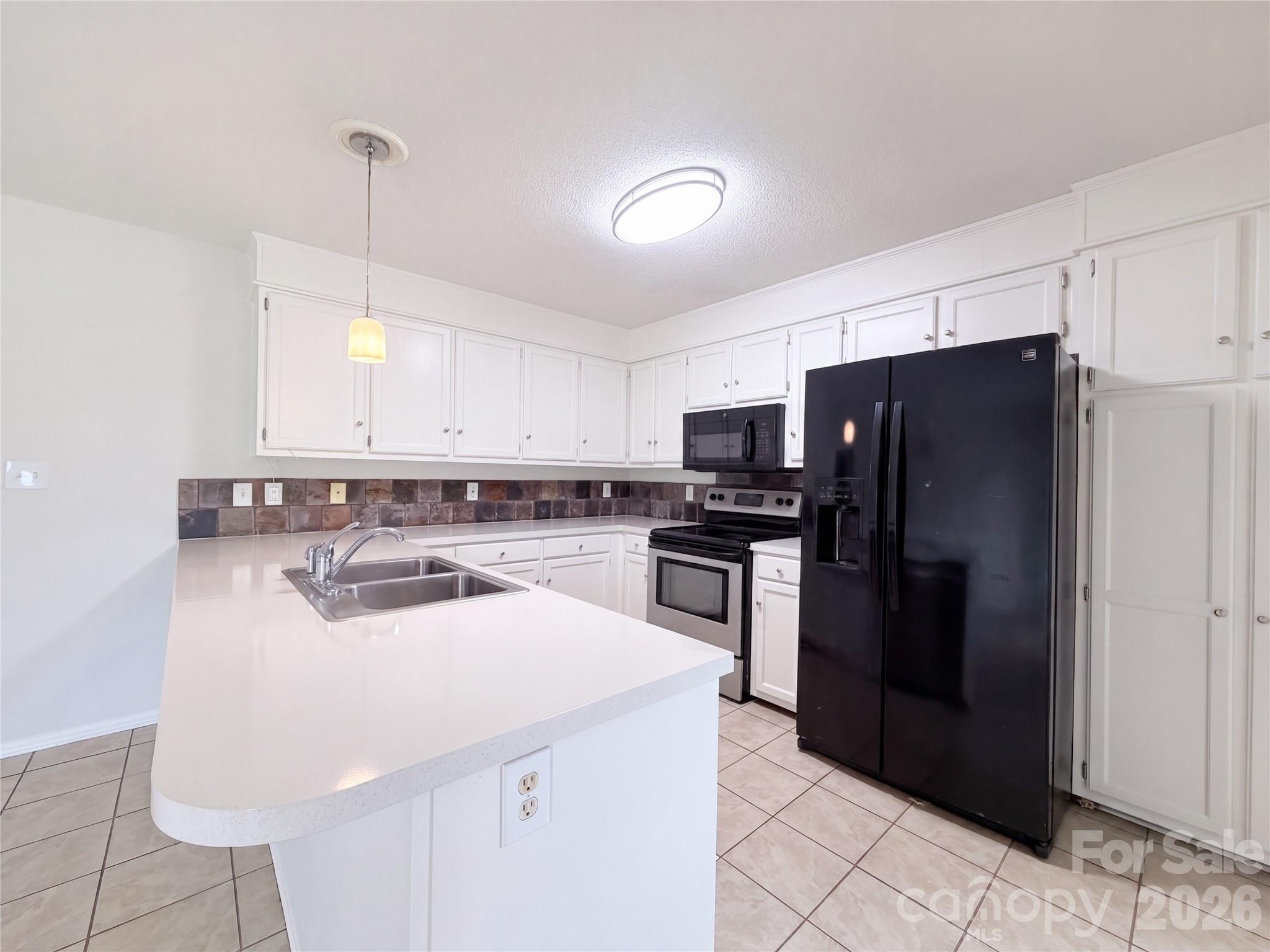 2243 Mintew Circle Property Photo 14