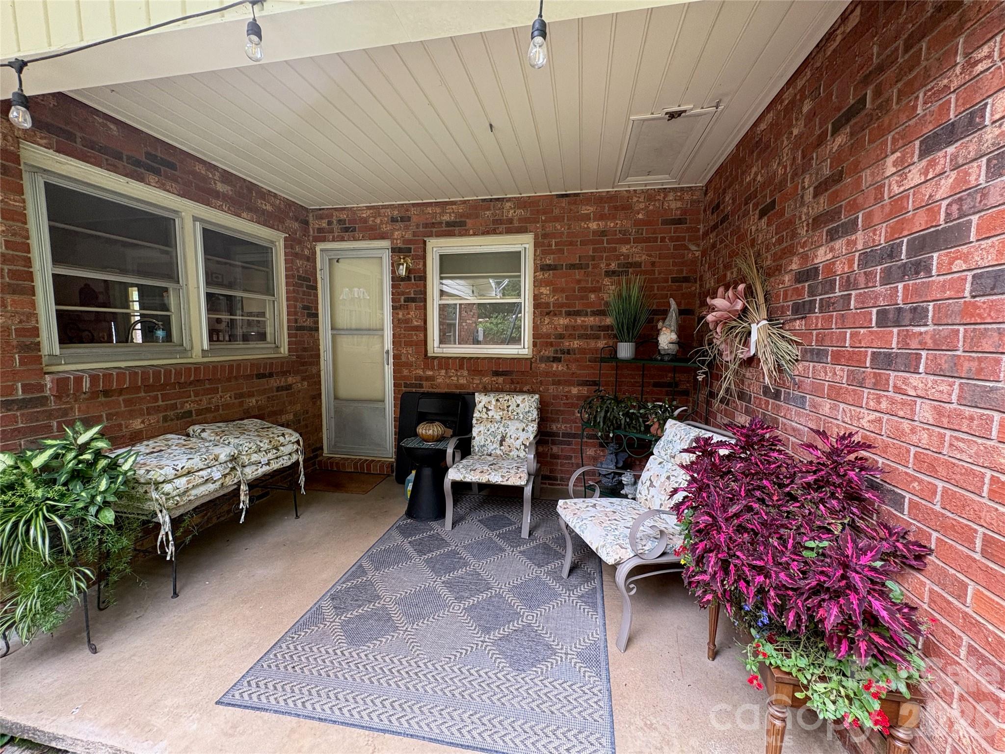 11 Thornberry Drive Property Photo 23