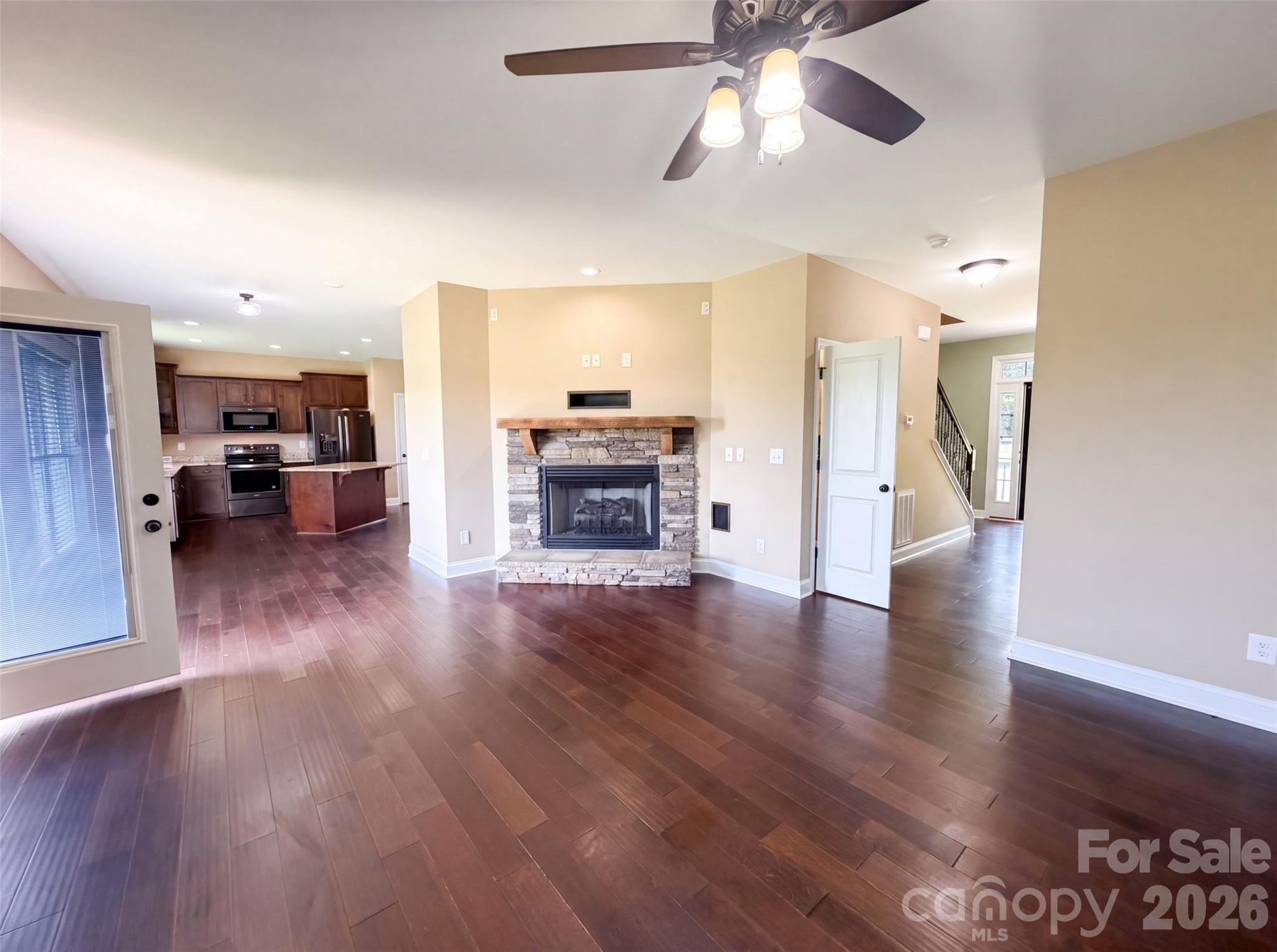 749 Williamsburg Estate Road Property Photo 3