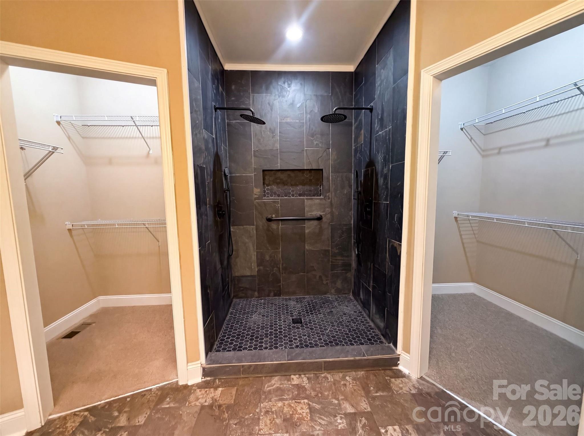 749 Williamsburg Estate Road Property Photo 9